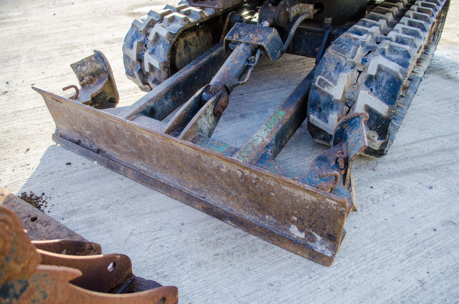 Kubota KX016-4 1.6 tonne rubber tracked mini excavator Year: 2014 S/N: 57579 Recorded Hours: 1952 - Image 16 of 23