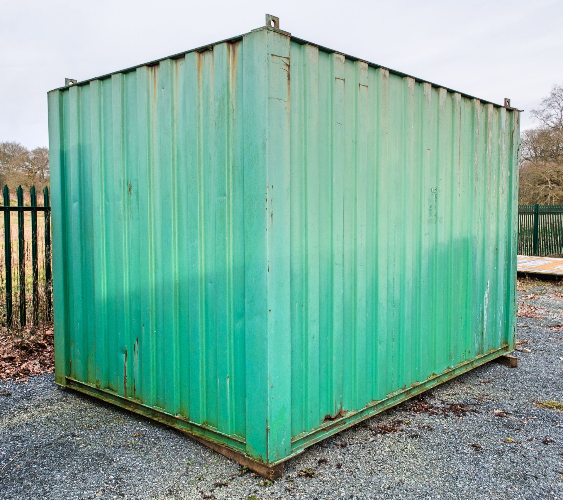 12 ft x 8 ft steel store site unit c/w keys A94493 - Image 4 of 5