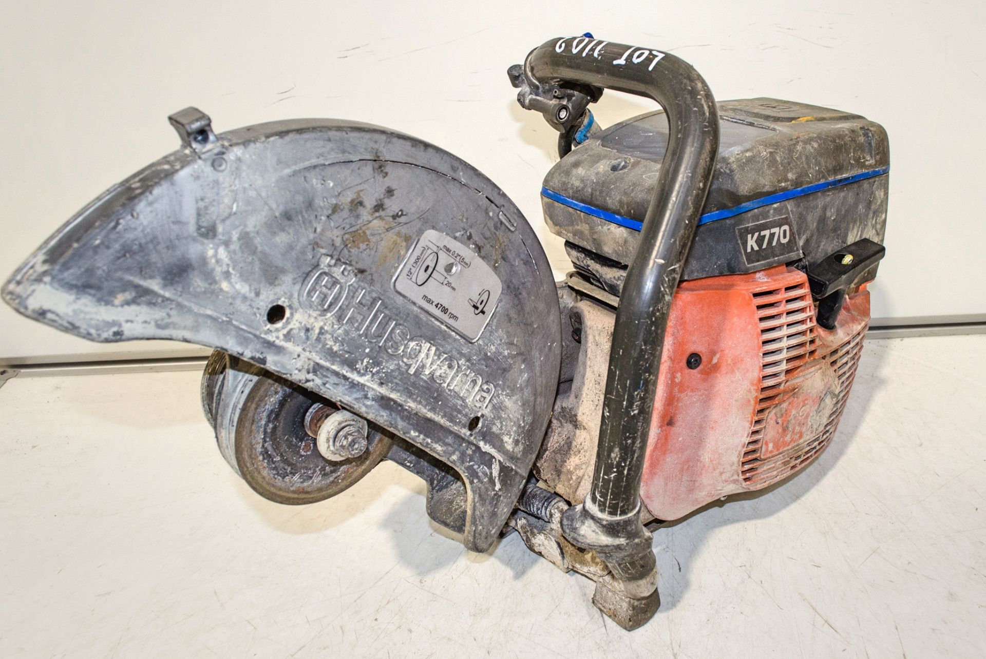 Husqvarna KT70 petrol driven cut off saw ** Parts missing **