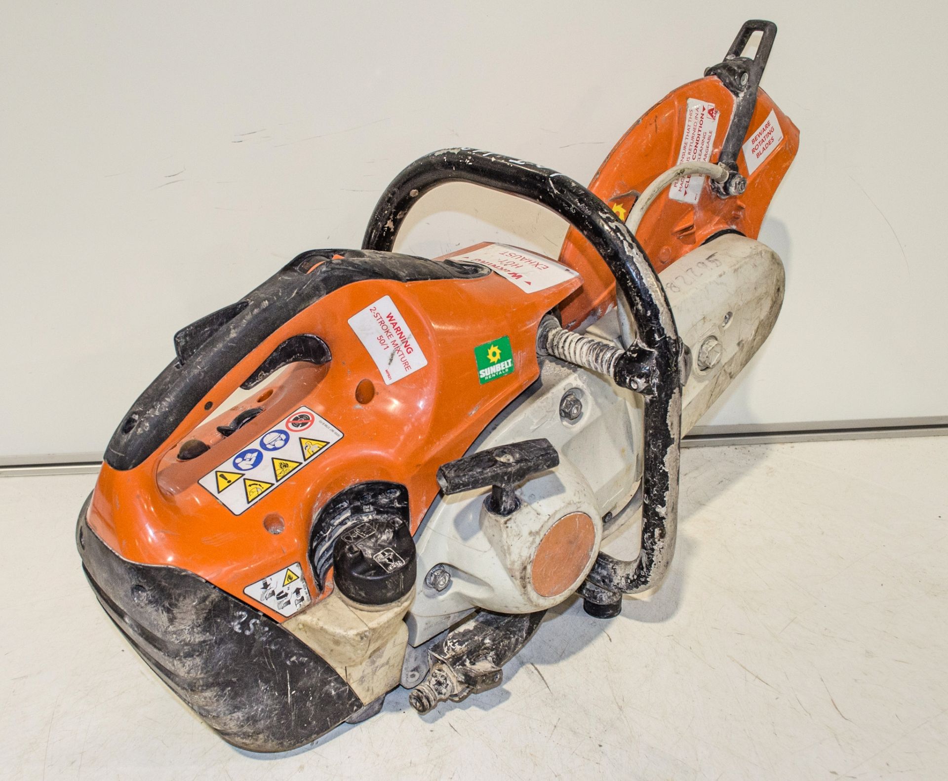 Stihl TS410 petrol driven cut off saw A782295 - Image 2 of 2