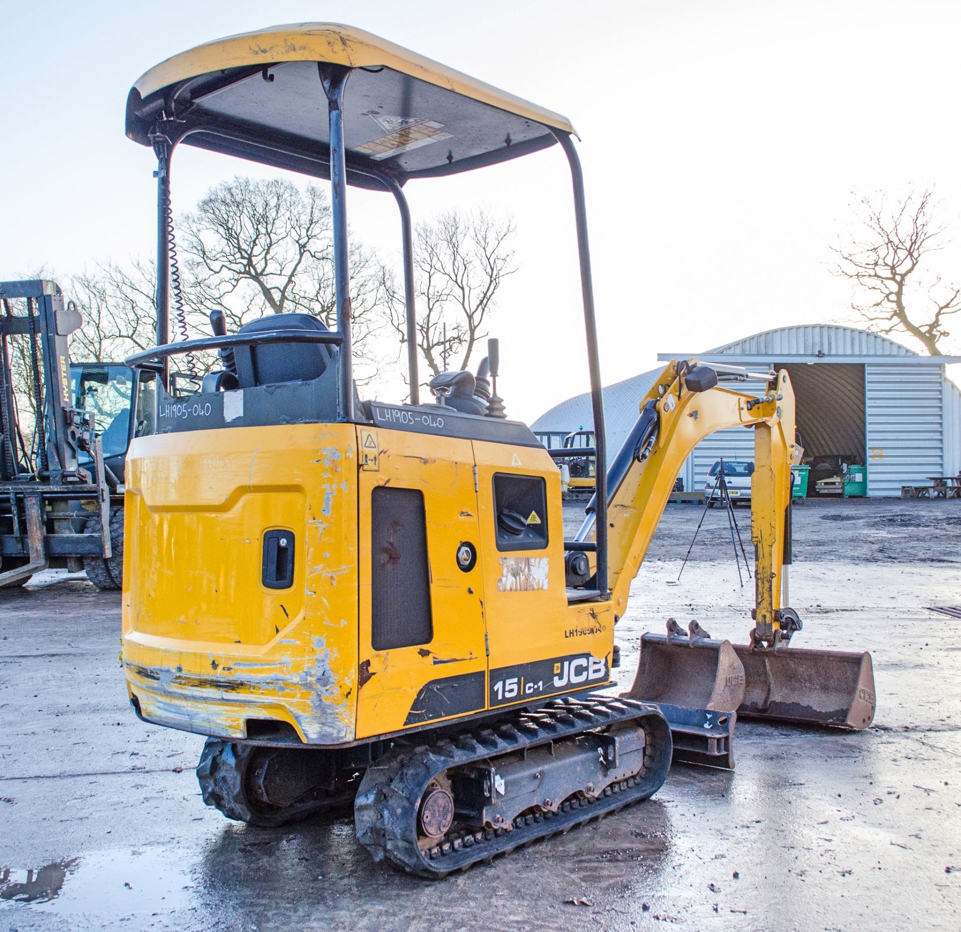 JCB 15C-2 1.5 tonne rubber tracked mini excavator Year: 2019 S/N: 2710277 Recorded Hours: 908 piped, - Image 3 of 21