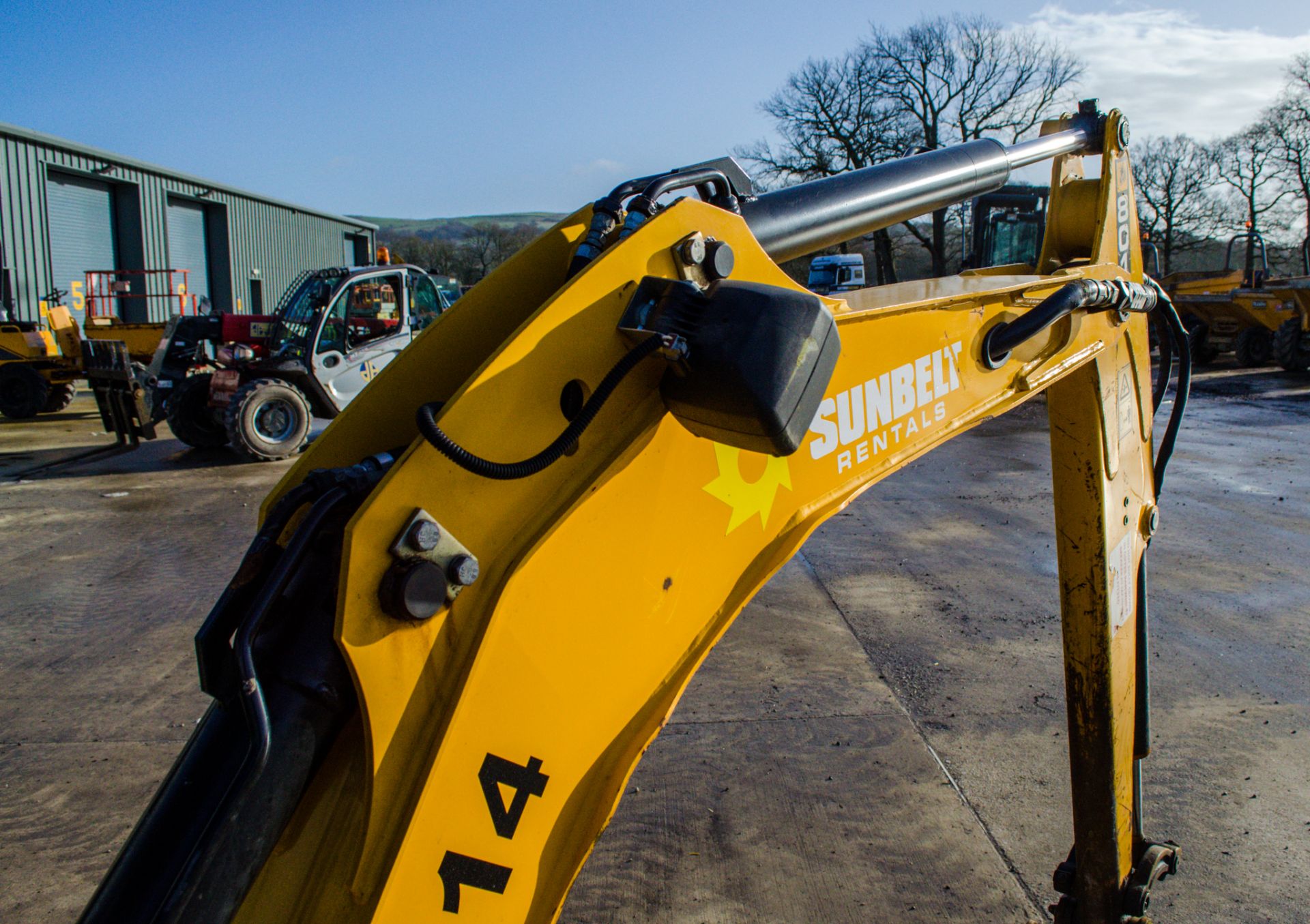 JCB 8018 CTS 1.8 tonne rubber tracked mini excavator Year: 2016 S/N: 97464 Recorded Hours: 1463 - Image 11 of 20