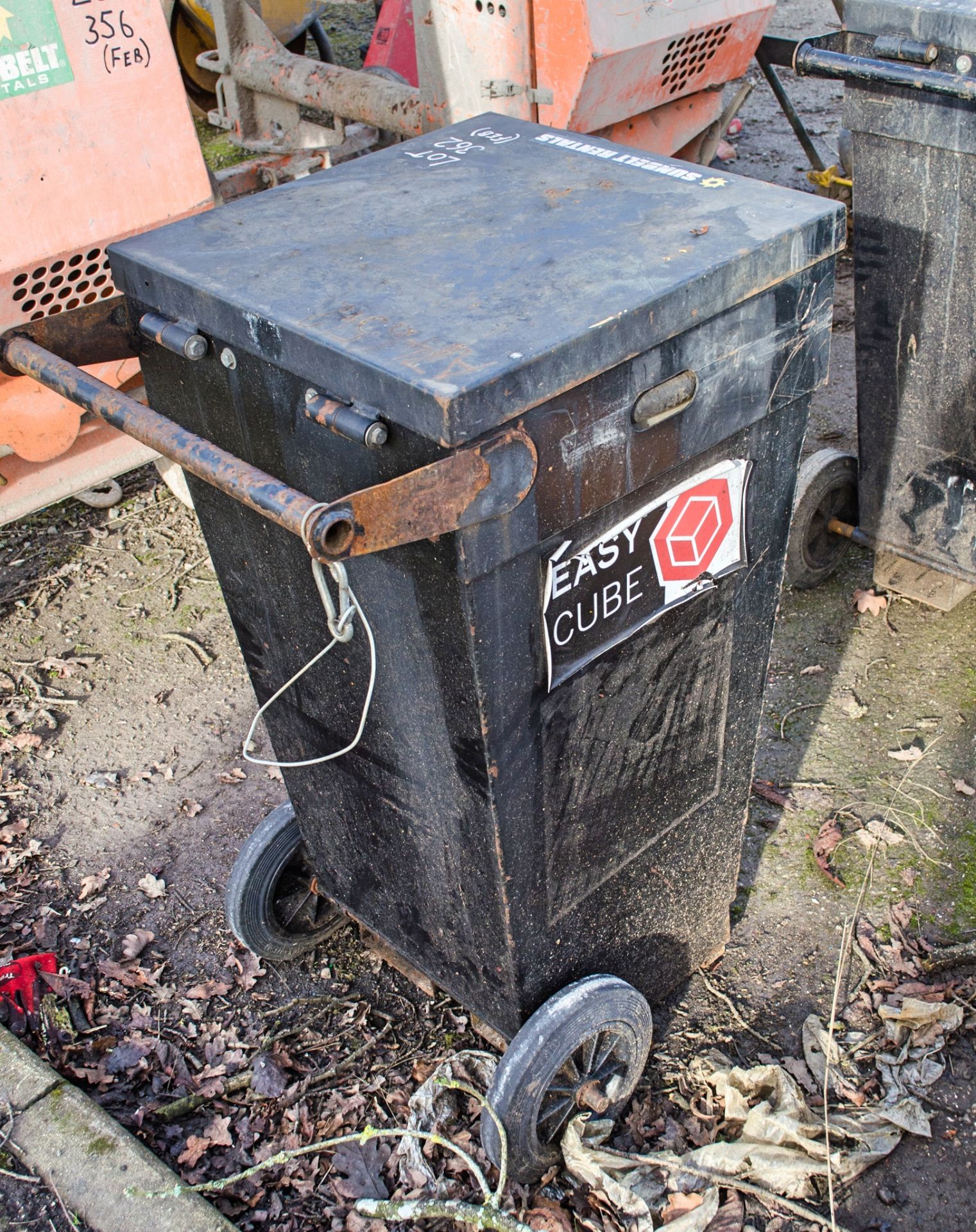 Western Easy Cube 100 litre mobile fuel bowser c/w manual pump, delivery hose and nozzle A746542 - Image 2 of 3