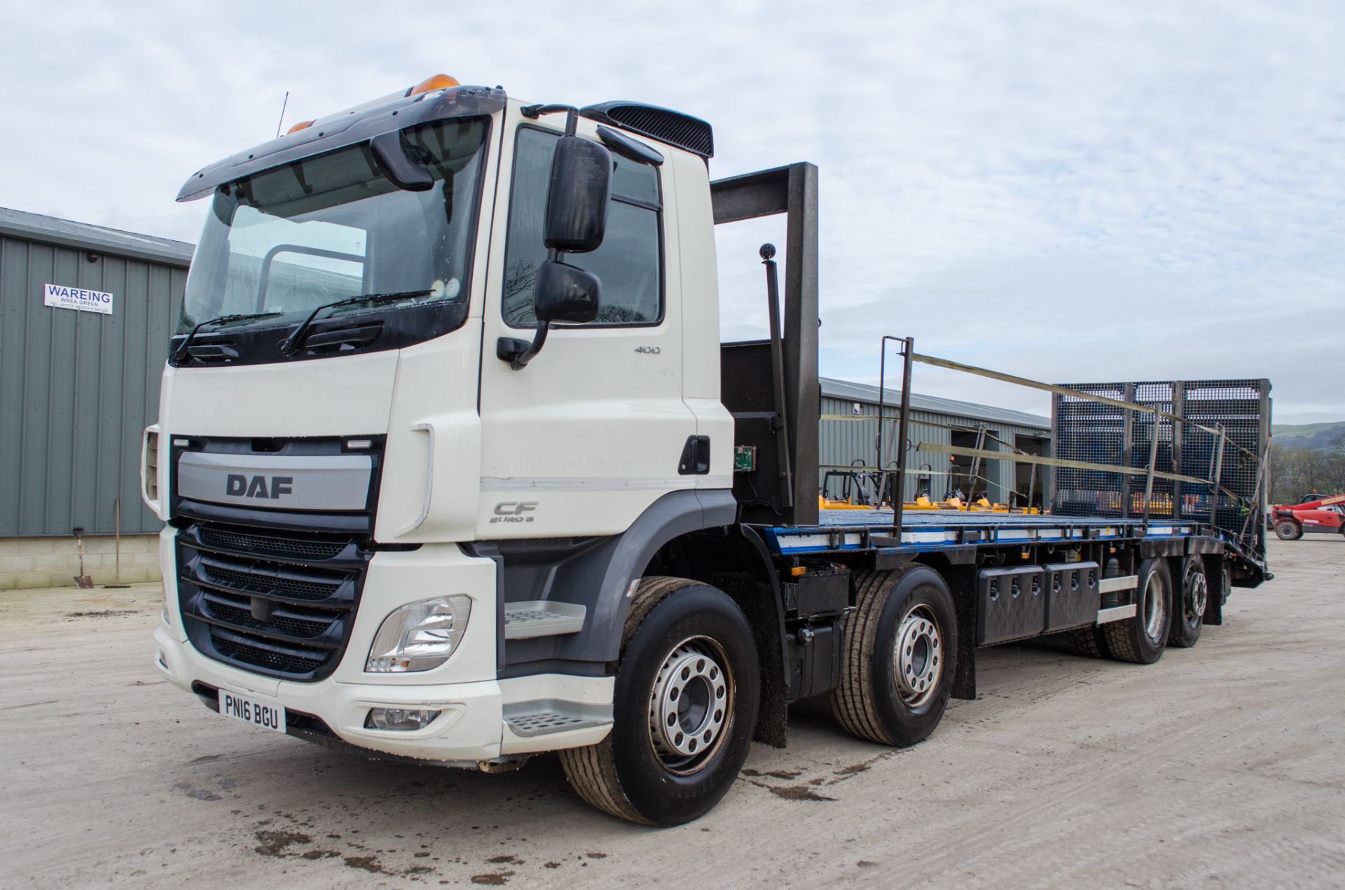 DAF CF 400 32 tonne 8x2 beaver tail plant lorry Registration Number: PN16 BGU Date of