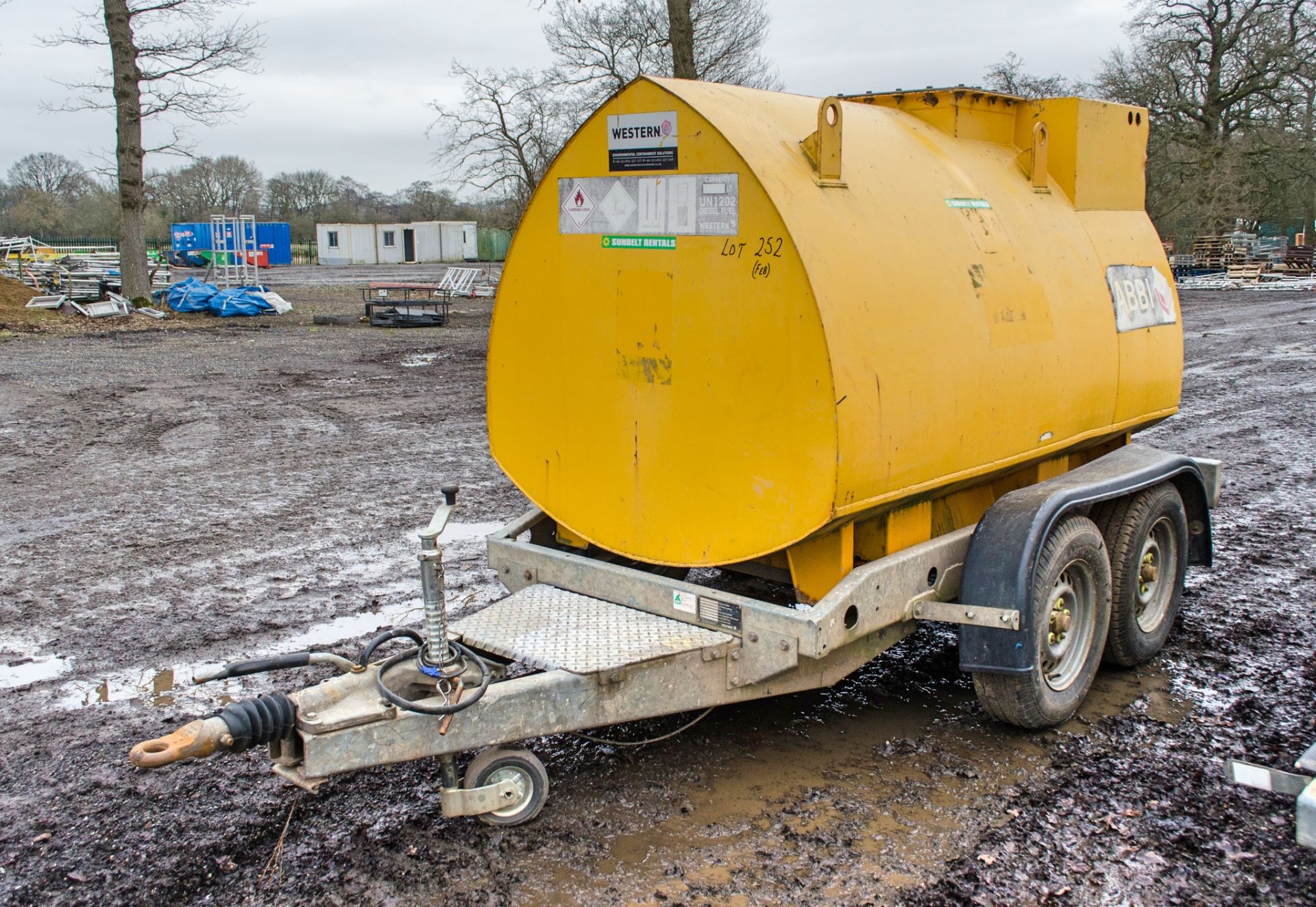 Western Abbi 2000 litre fast tow bunded fuel bowser c/w 12v electric pump, delivery hose & nozzle