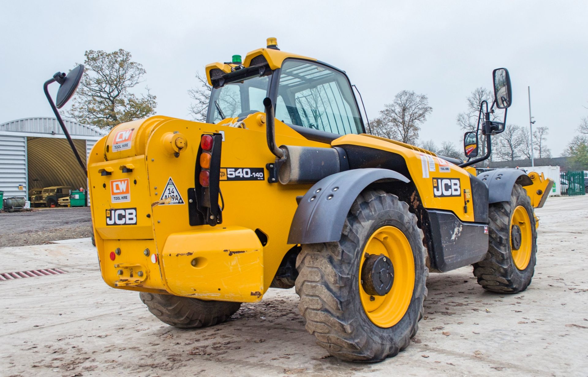 JCB 540-140 14 metre Hi-Viz telescopic handler Year: 2018 S/N: 2730059 Recorded Hours: 2613 E329275 - Image 3 of 23