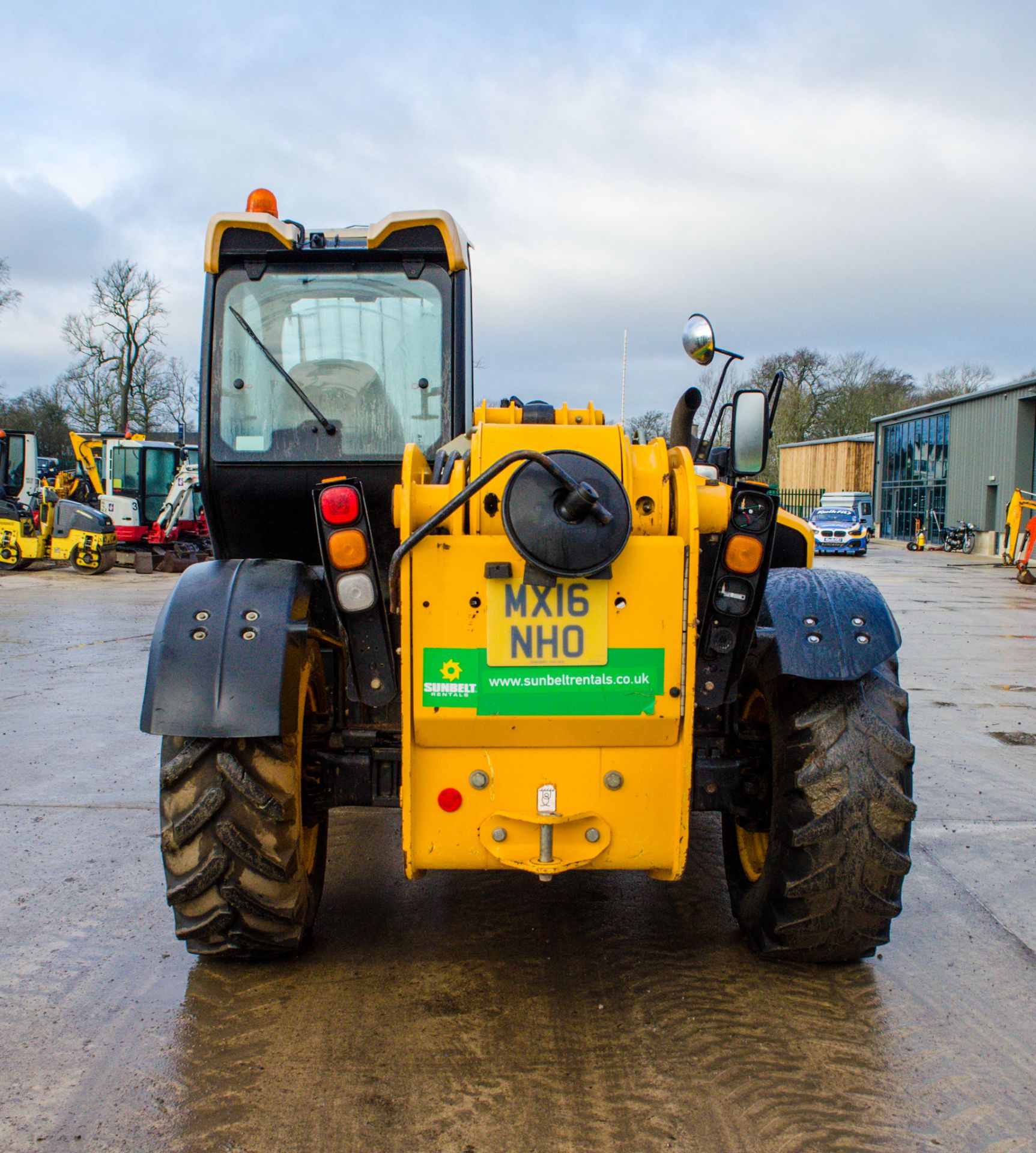 JCB 535-125 12.5 metre telescopic handler  Year: 2016 S/N: 461138 Recorded Hours: 2630 A727331 - Image 6 of 23