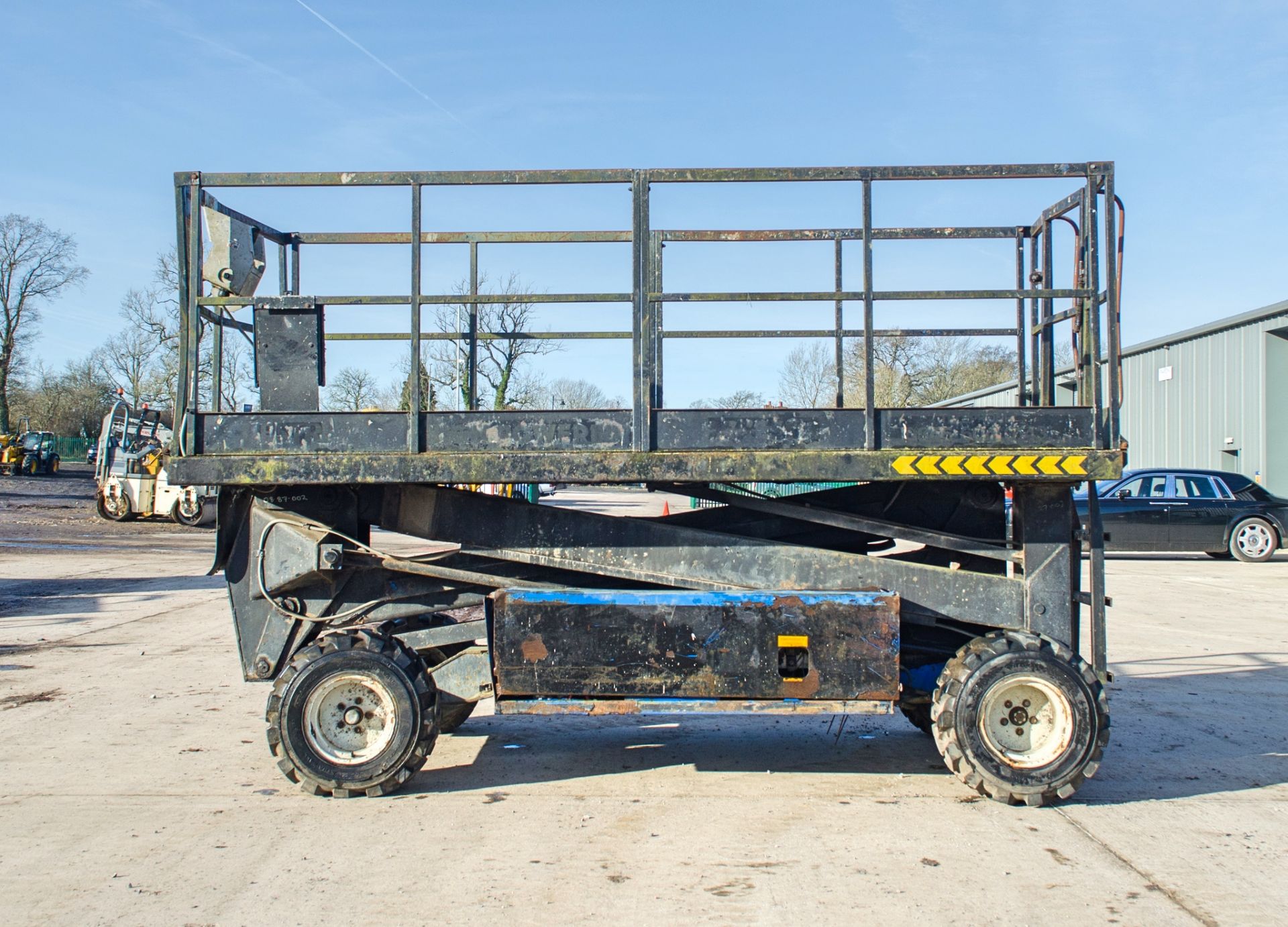 Upright SL-26 diesel driven/battery scissor lift access platform S/N: 10587 ** Batteries - Image 6 of 12