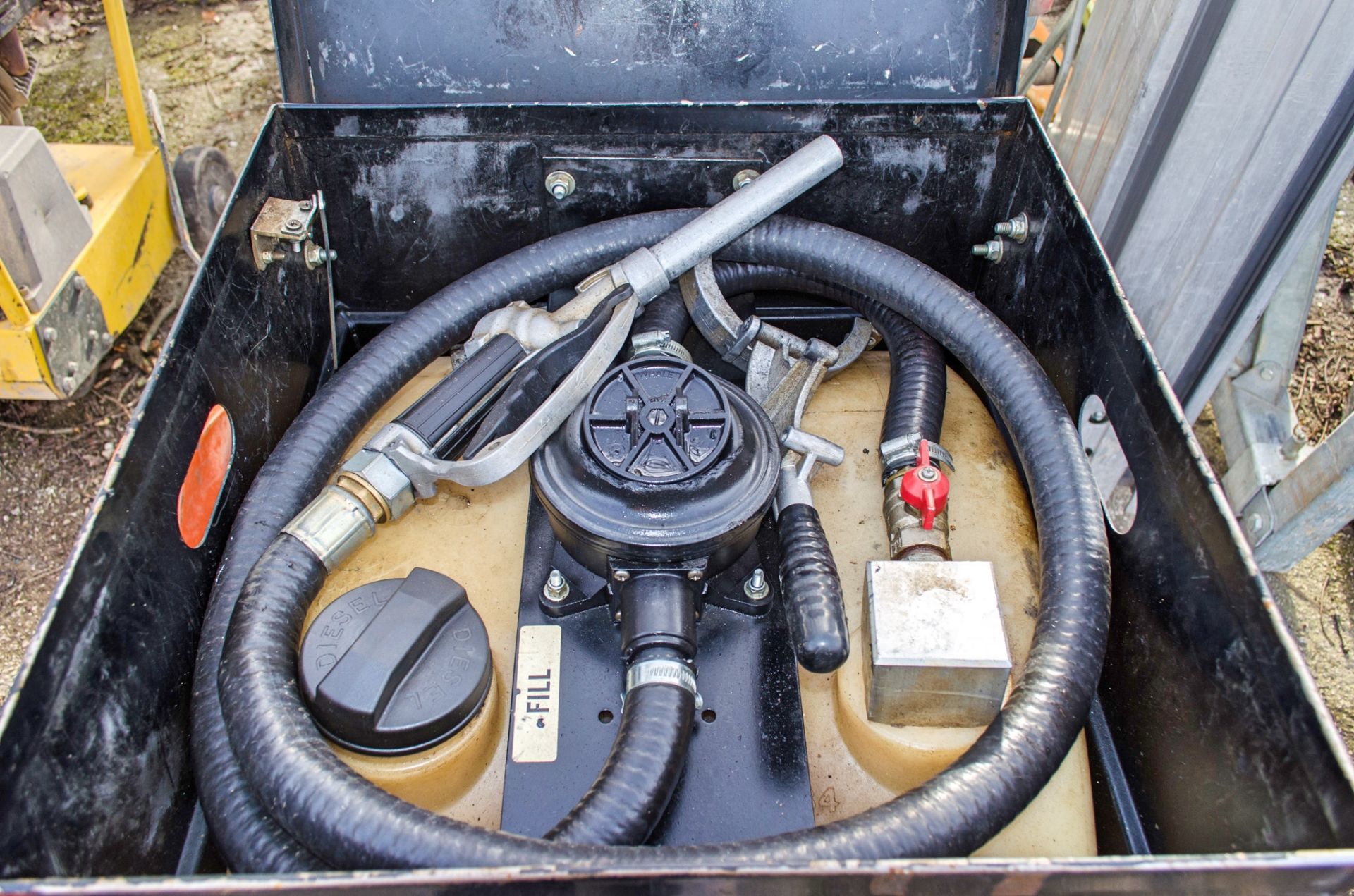 Western Easy Cube 100 litre fuel bowser c/w manual pump, delivery hose & nozzle A698505 ** No wheels - Image 3 of 3