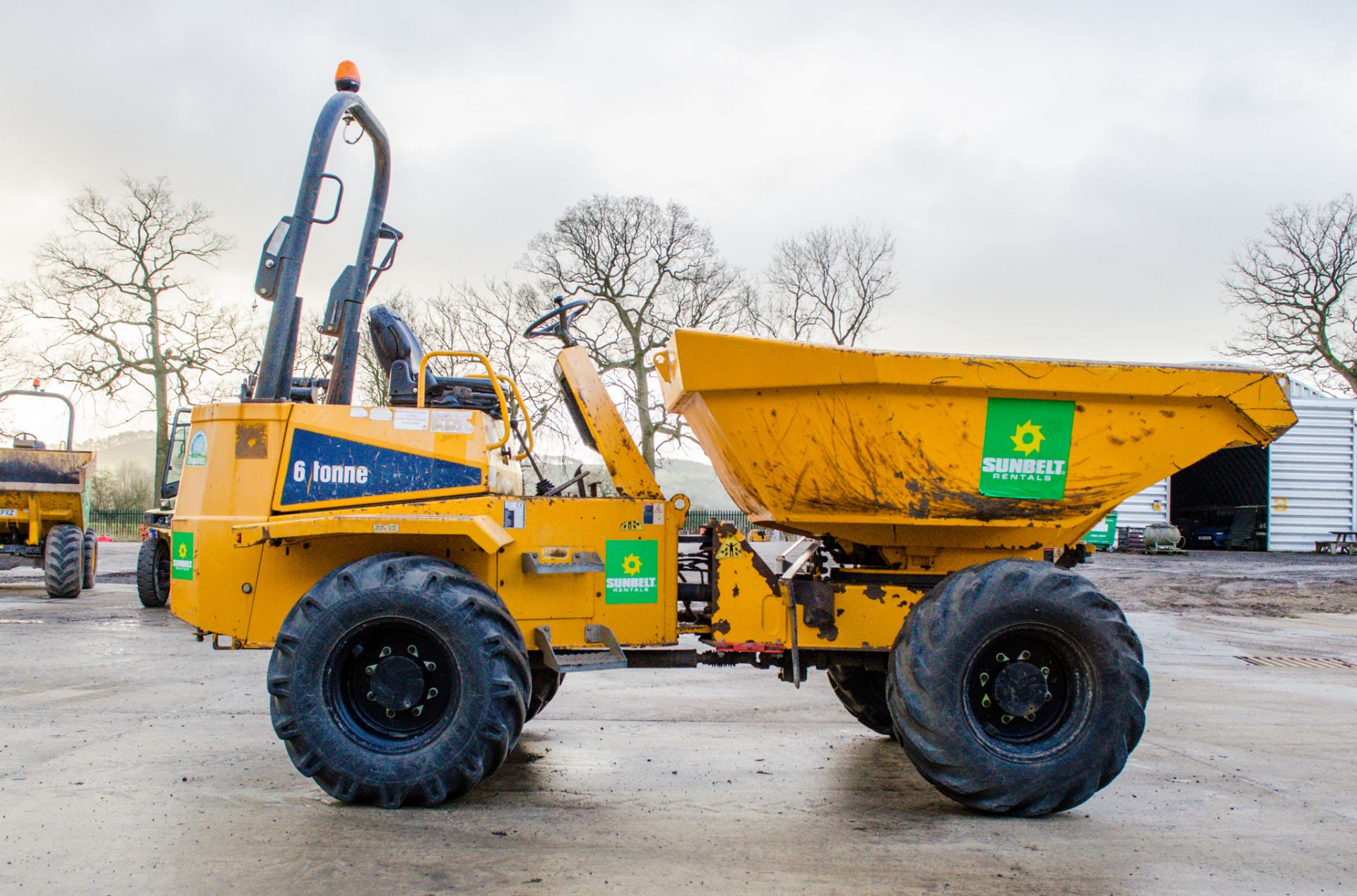 Thwaites 6 tonne swivel skip dumper Year: 2014 S/N: 1C6984 Recorded Hours: 2194 A634780 - Image 7 of 24