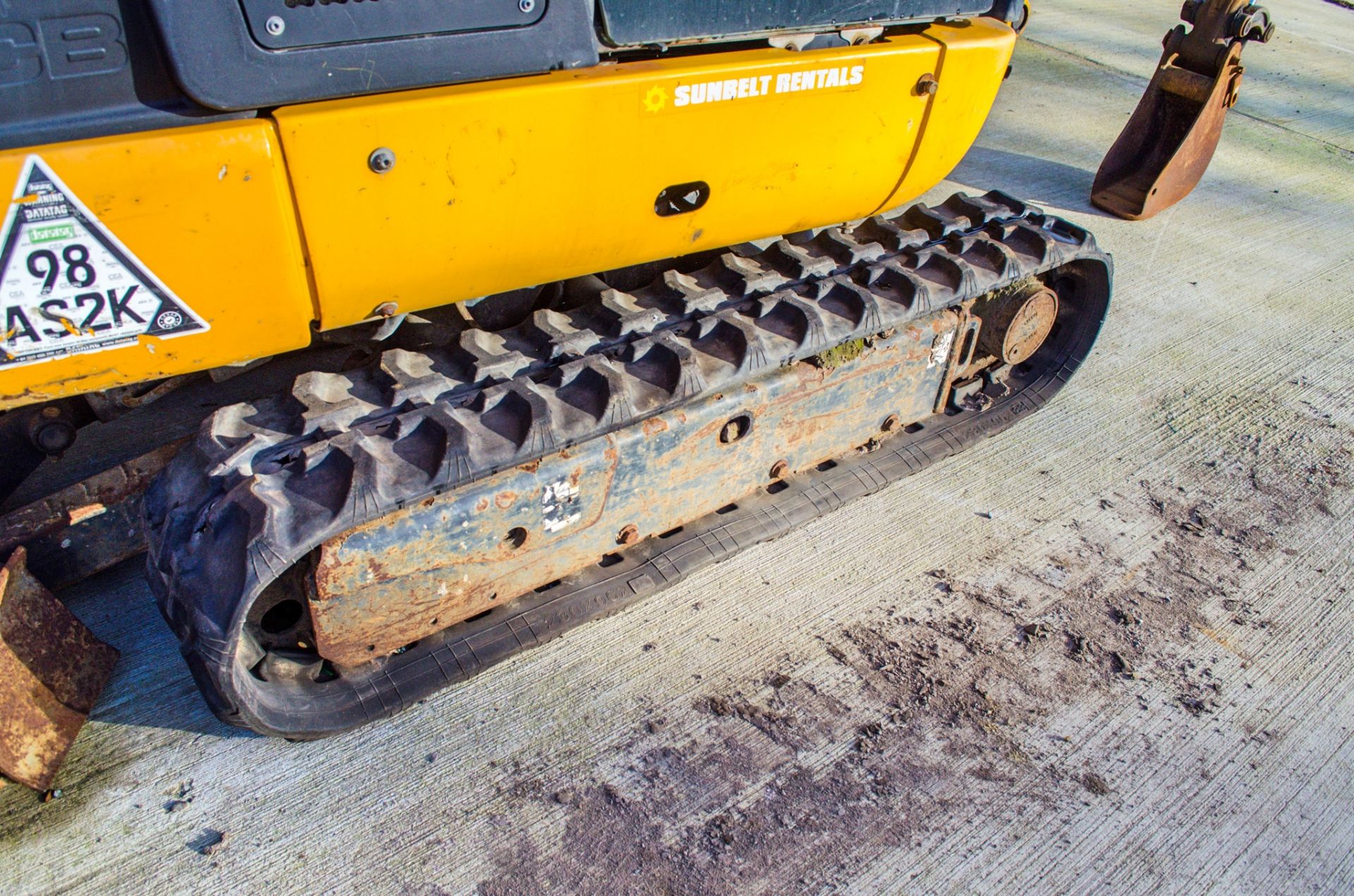 JCB 8018 CTS 1.8 tonne rubber tracked mini excavator Year: 2017 S/N: 2583567 Recorded Hours: Not - Image 9 of 21