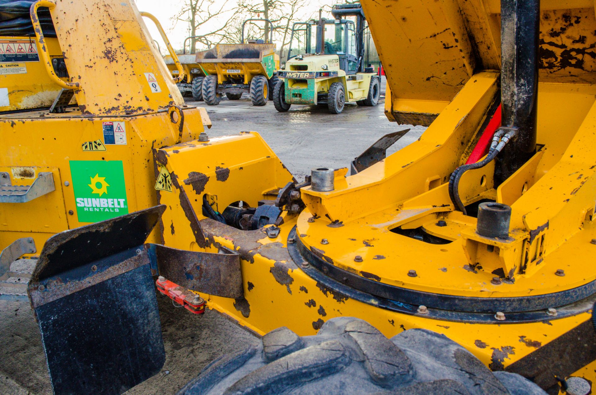 Thwaites 6 tonne swivel skip dumper Year: 2014 S/N: 1C6984 Recorded Hours: 2194 A634780 - Image 17 of 24