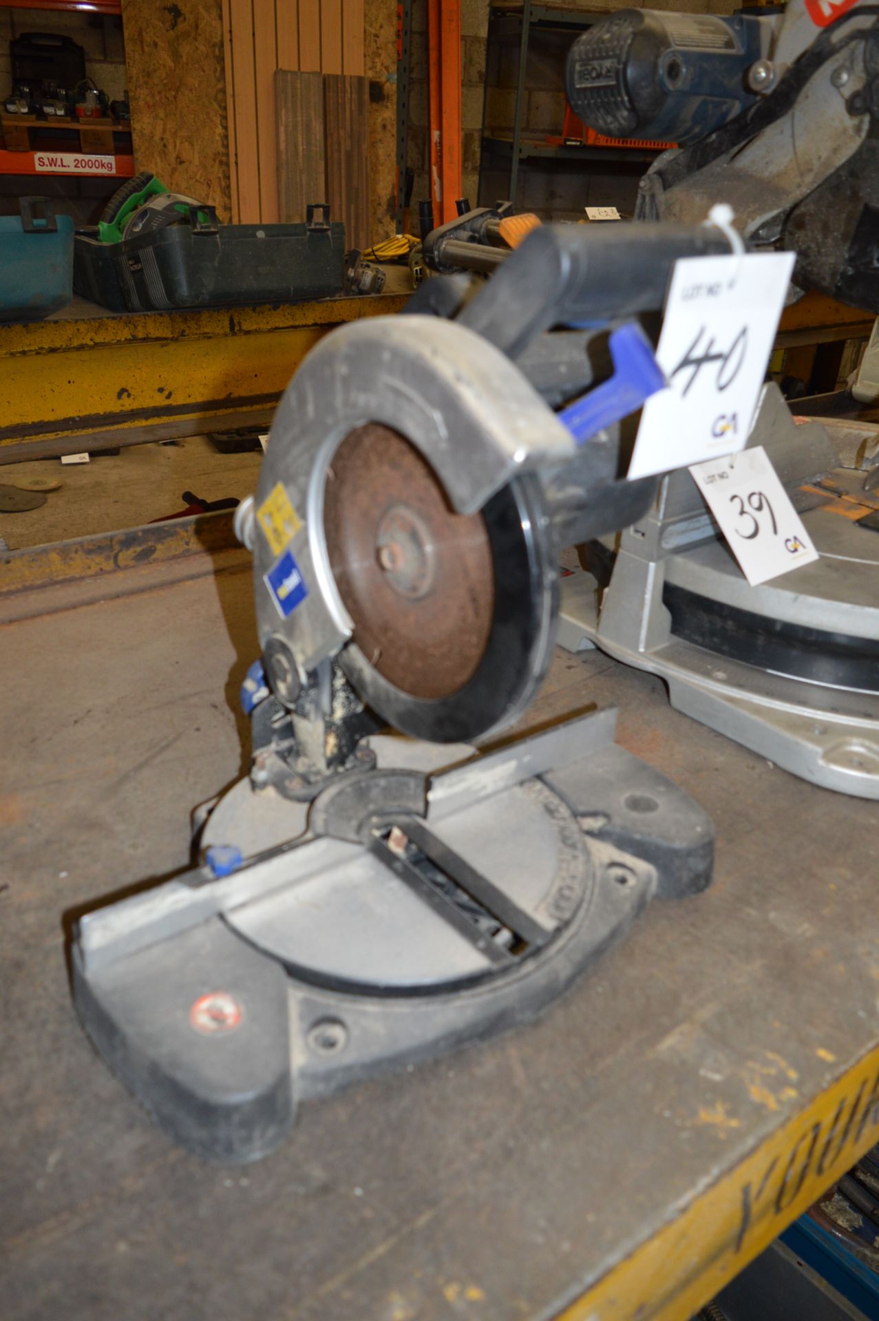 Nutool 240v mitre saw Model: NTWC190 ** No VAT on hammer price but VAT will be charged on the - Image 2 of 3