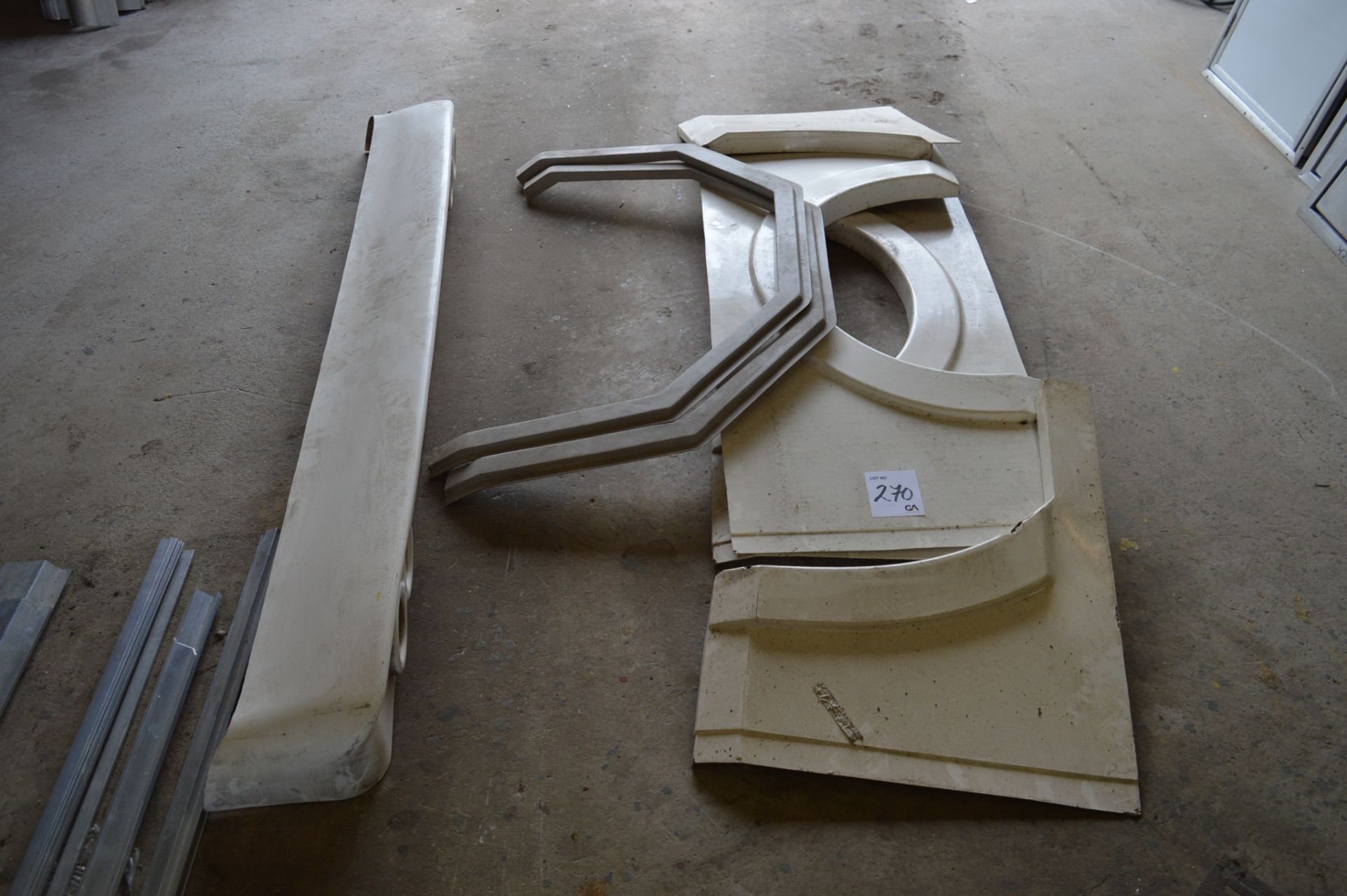 Various fibreglass mouldings ** No VAT on hammer price but VAT will be charged on the buyer's - Image 2 of 2