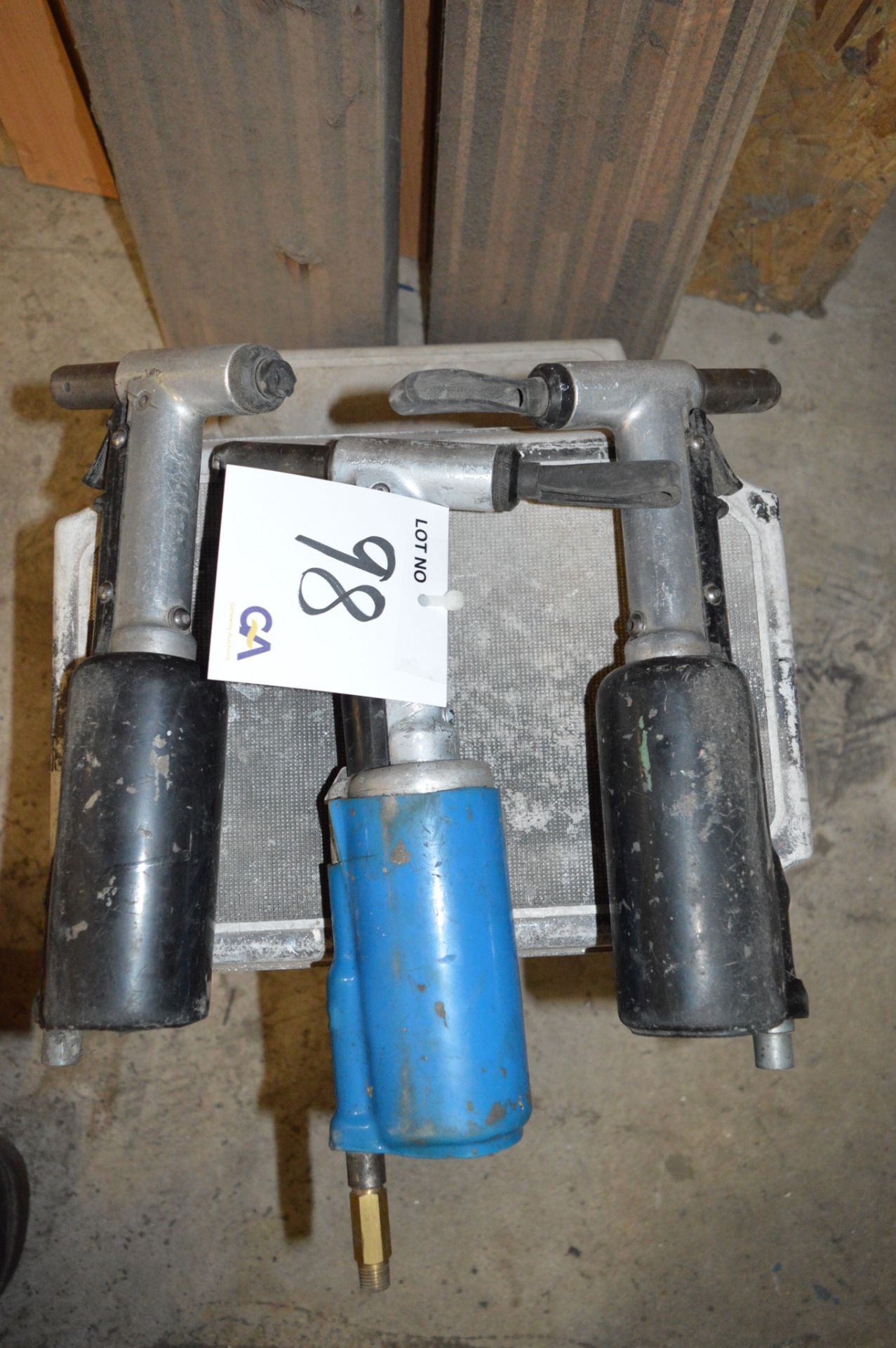 3 - pneumatic rivet guns ** Require attention ** ** No VAT on hammer price but VAT will be charged