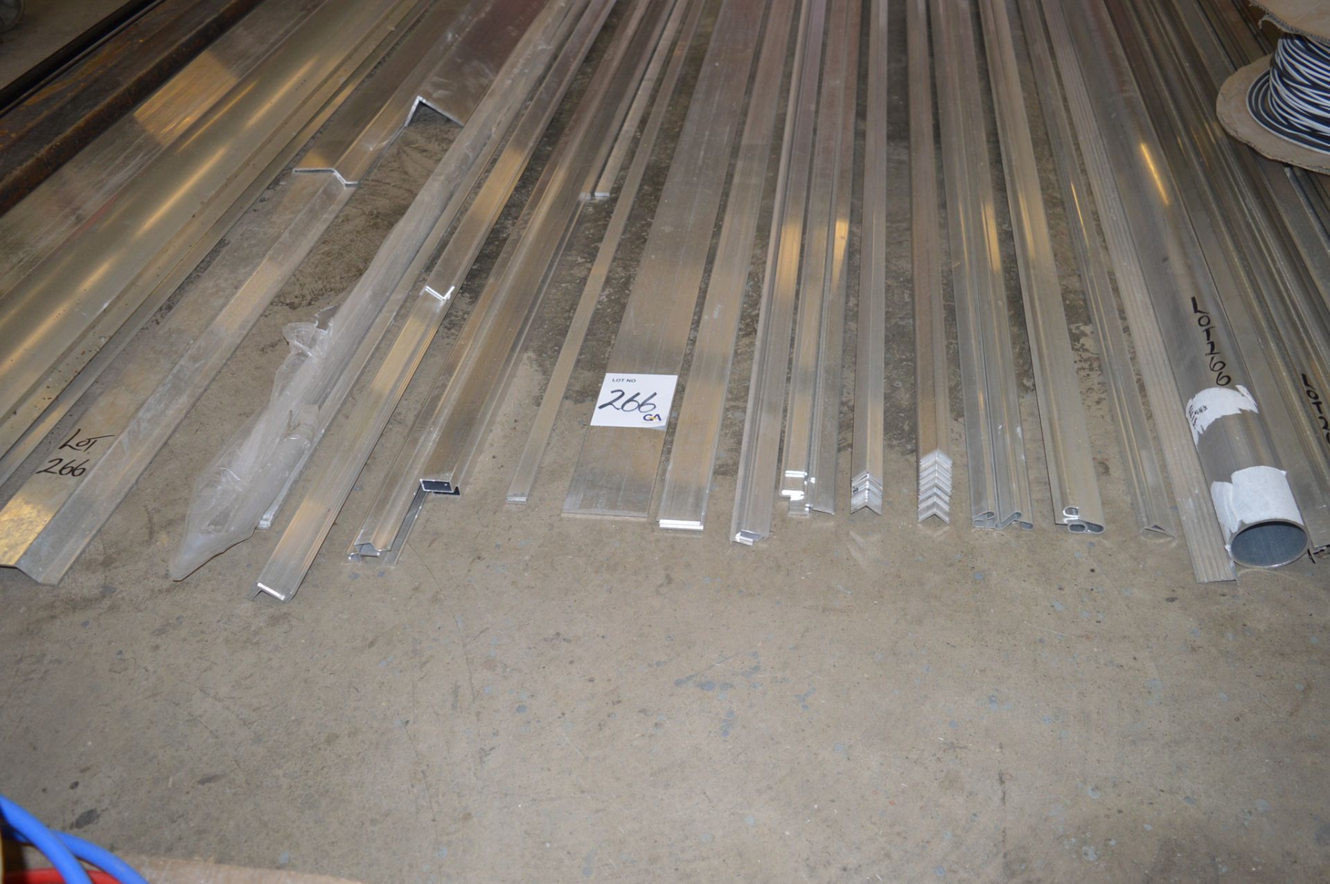 Quantity of various aluminium angles, flats, mouldings etc. ** No VAT on hammer price but VAT will - Image 2 of 2