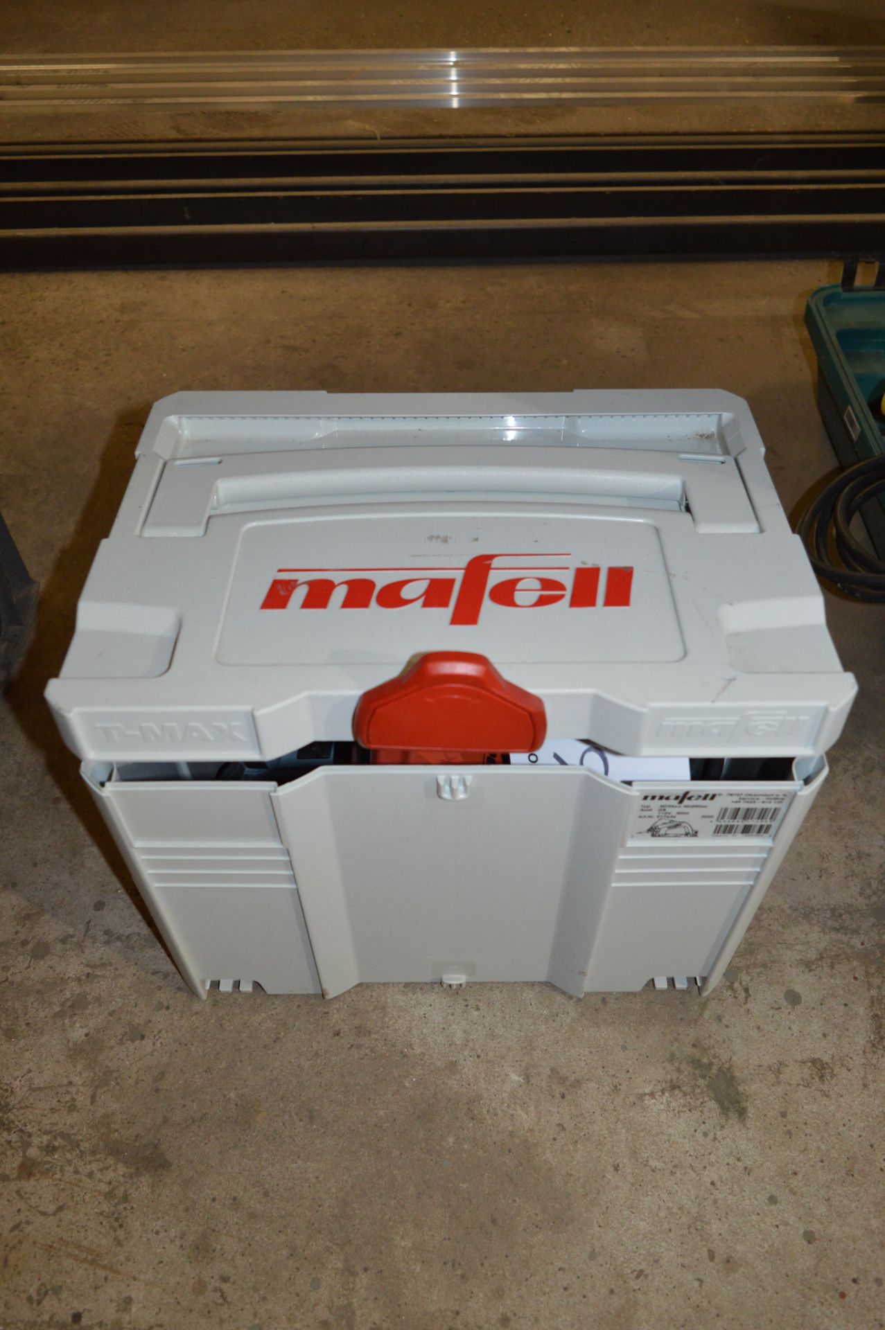 Mafell 110v plunge-cut saw Model: MT 55 CC c/w carry case and 2 F160 guide rails ** No VAT on hammer - Image 4 of 4