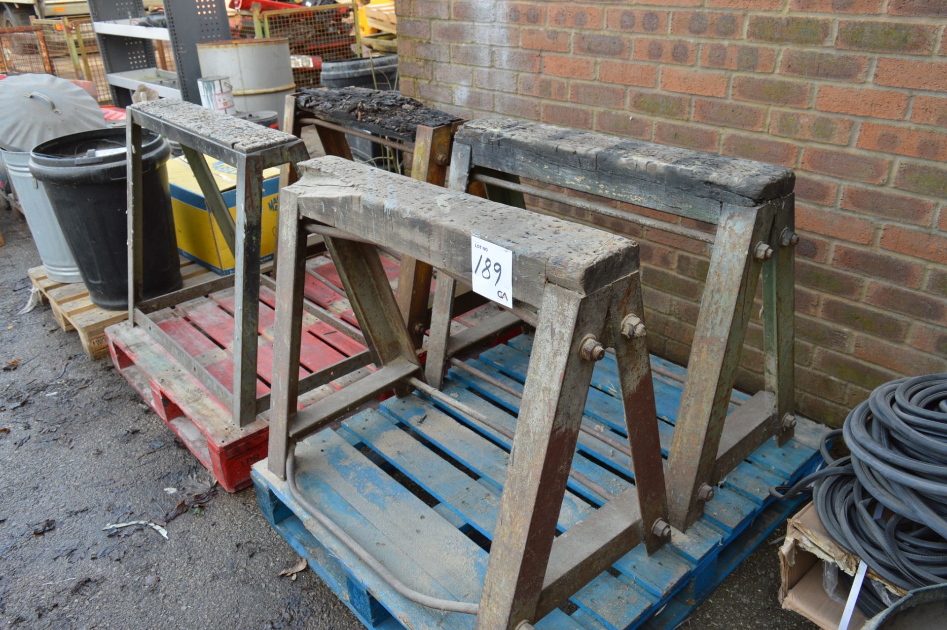 4 - heavy duty steel trestles Approx. 760 mm high ** No VAT on hammer price but VAT will be - Image 2 of 2