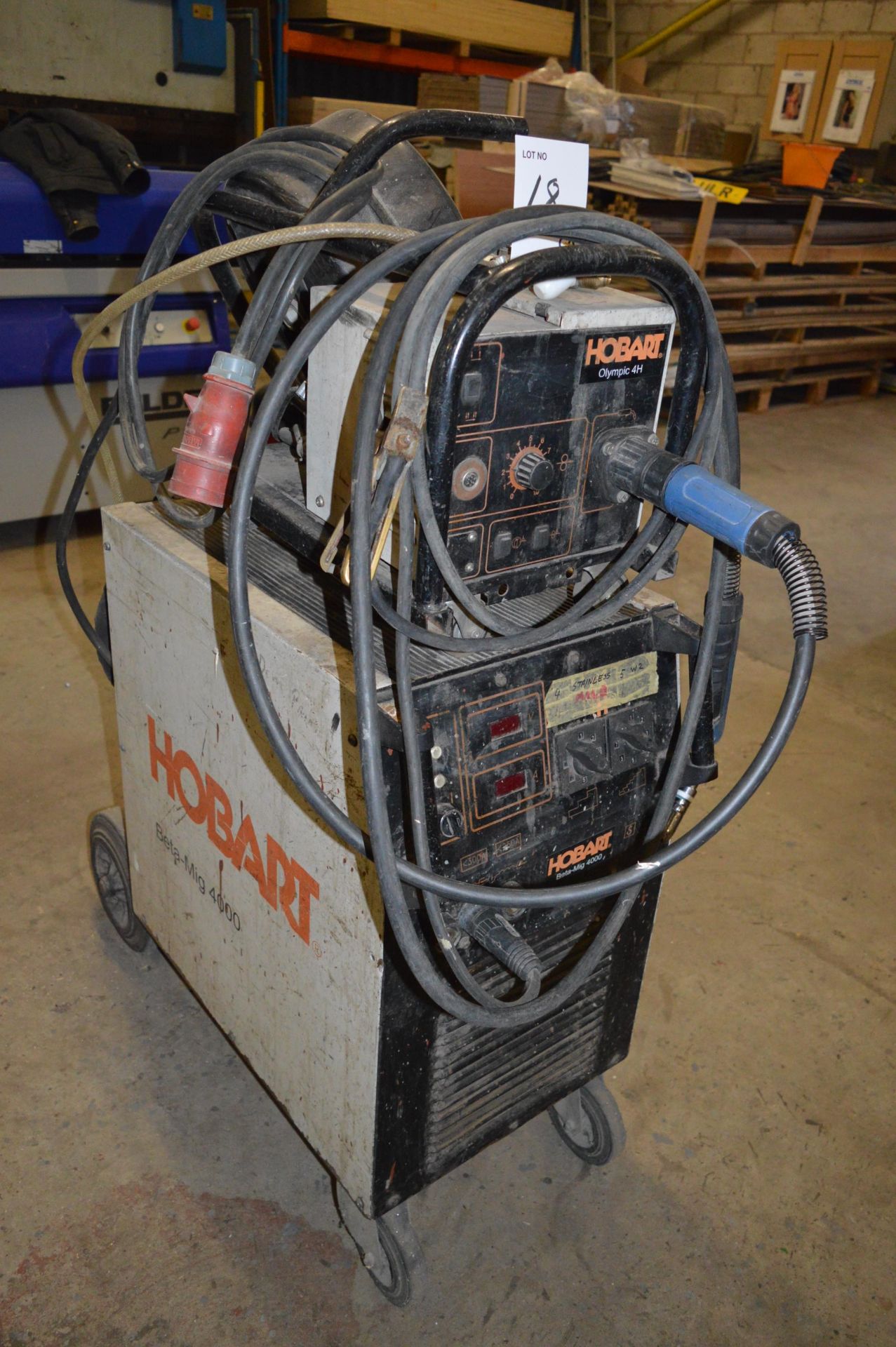 Hobart 400 amp MIG welder c/w welding torch, earth lead and regulator Model: Betamig 4000 S/N: - Image 6 of 6