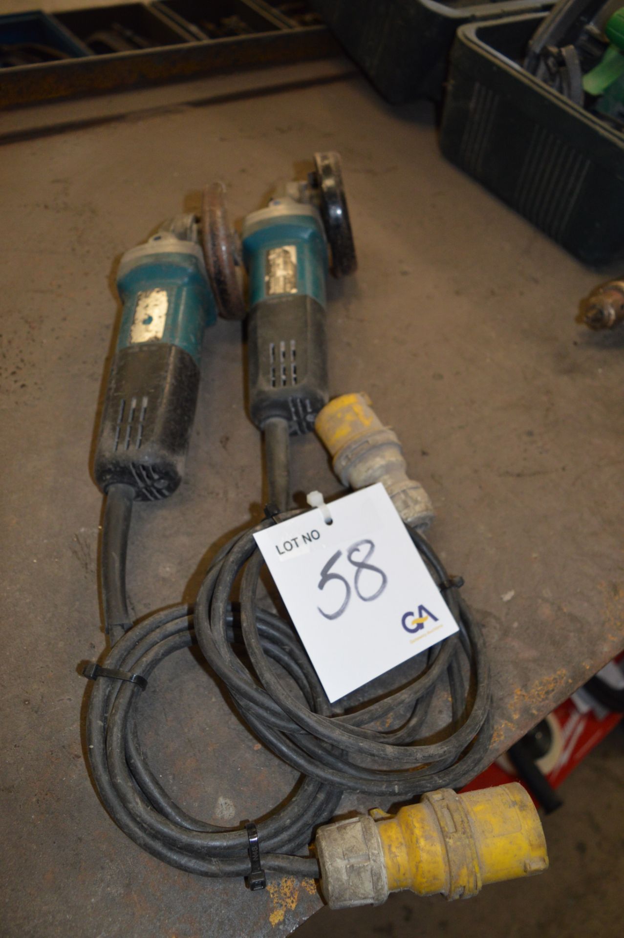 2 - Makita 110v 105mm disc grinders ** No VAT on hammer price but VAT will be charged on the buyer's