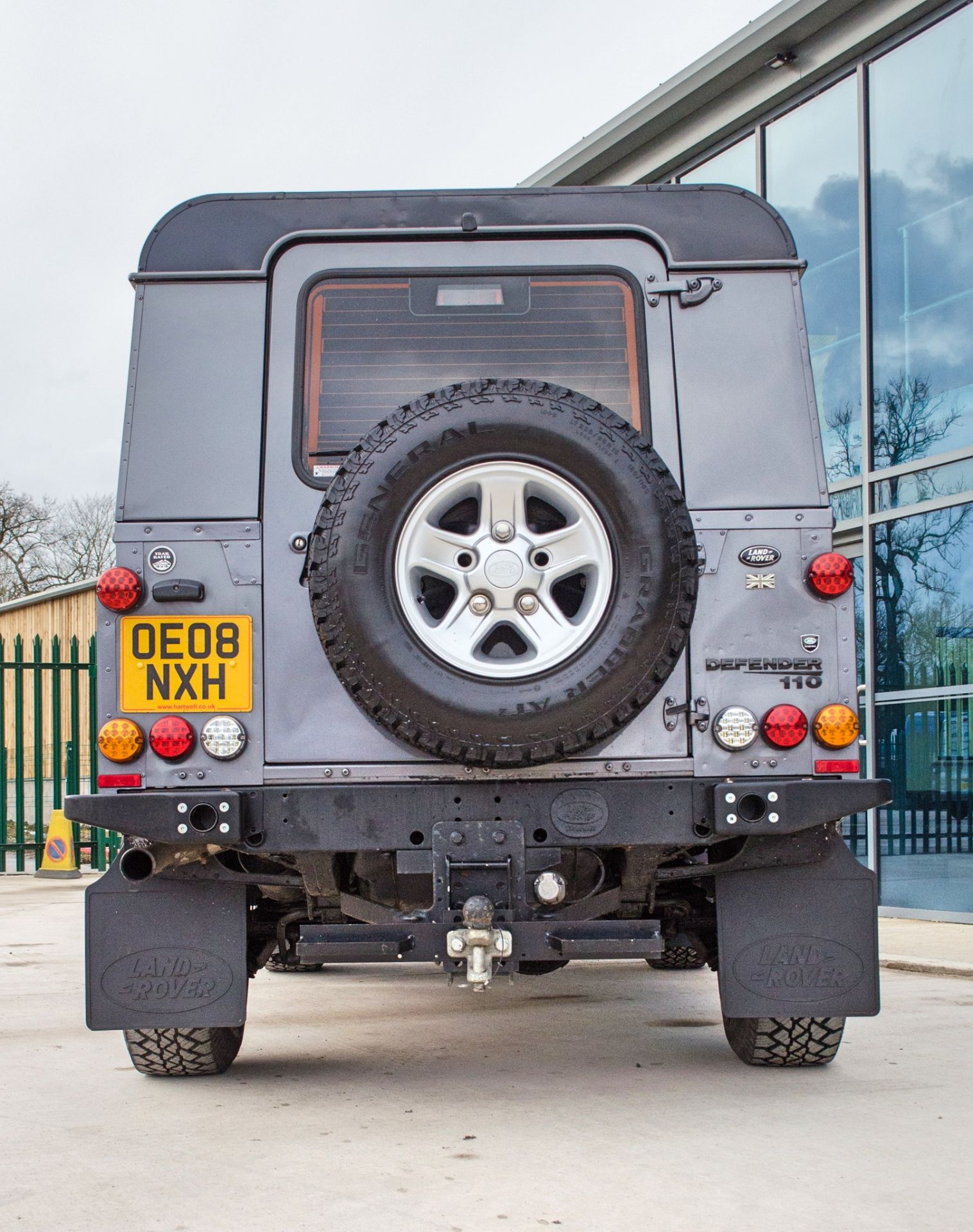 2008 Landrover Defender 2400cc 110 XS Utility Wagon - Image 11 of 55