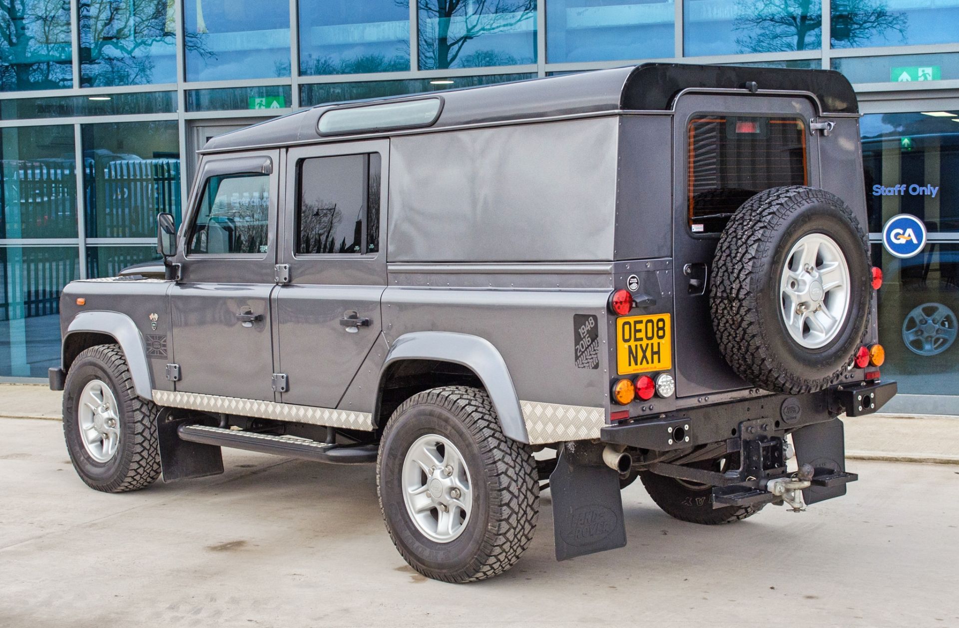 2008 Landrover Defender 2400cc 110 XS Utility Wagon - Image 8 of 55