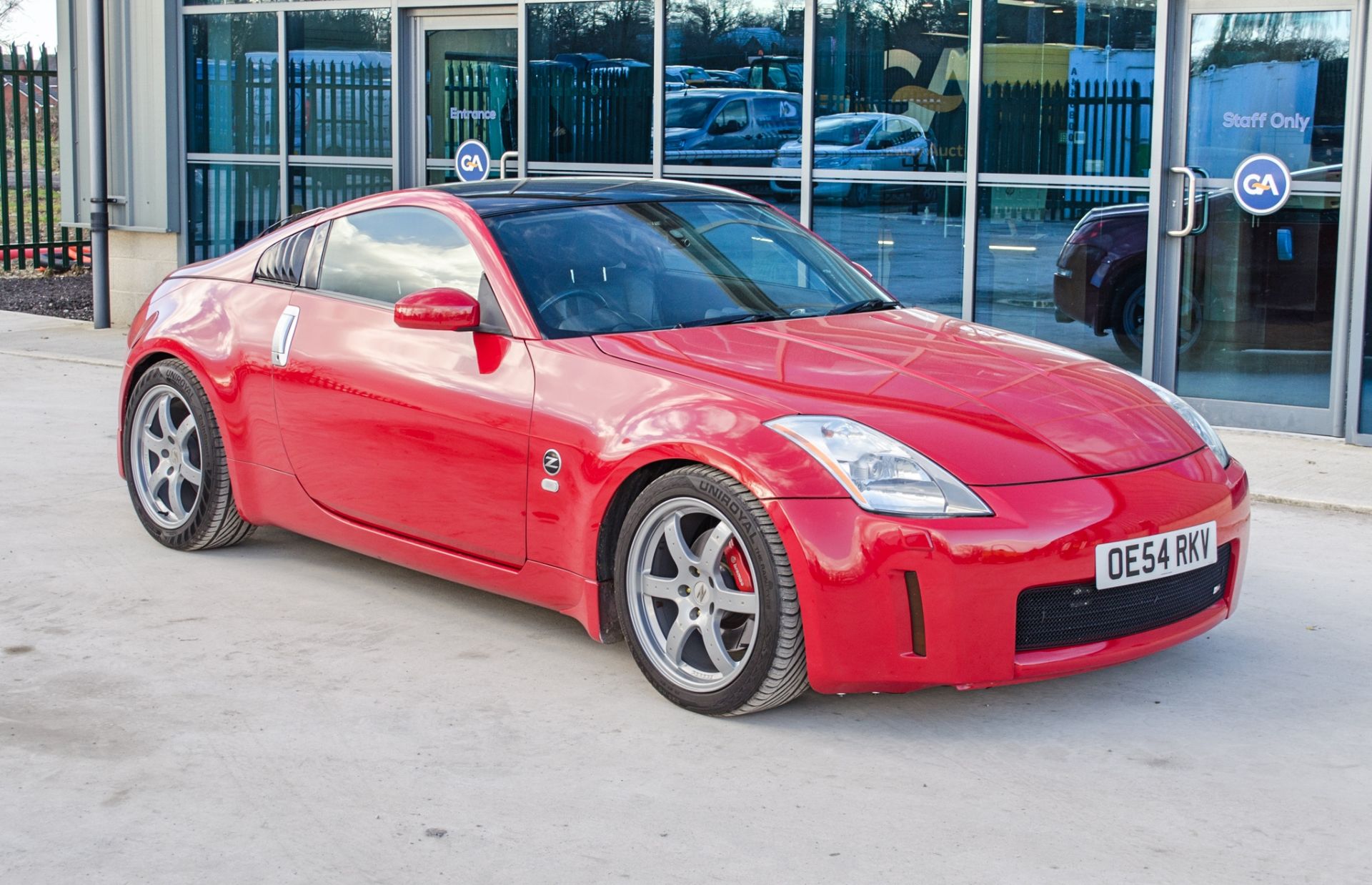 2005 Nissan 350Z 3498cc 3 door coupe - Image 2 of 58