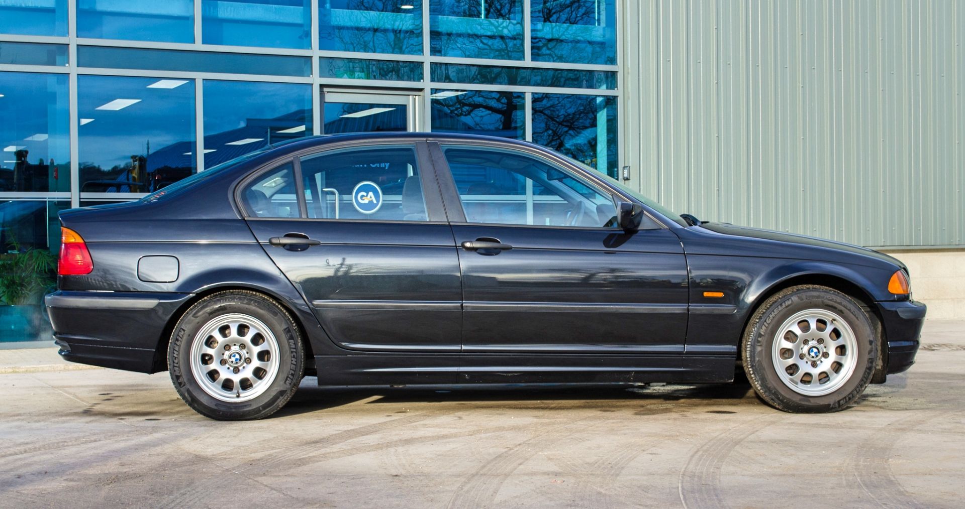 1999 BMW 318i Auto 1890CC 4 door saloon - Image 13 of 56