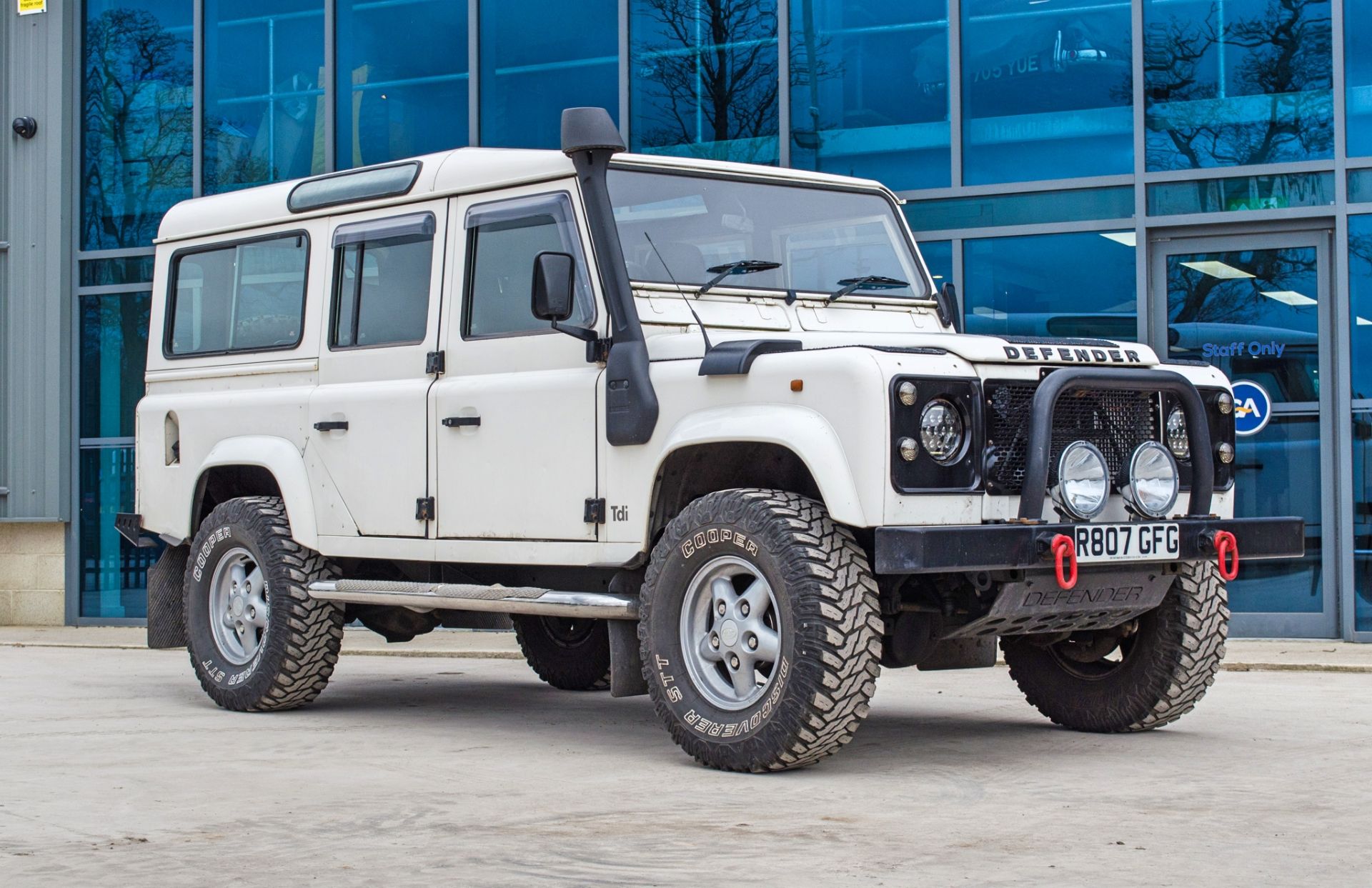 1998 Landrover Defender 300 TDI 110 Defender Auto County Station Wagon