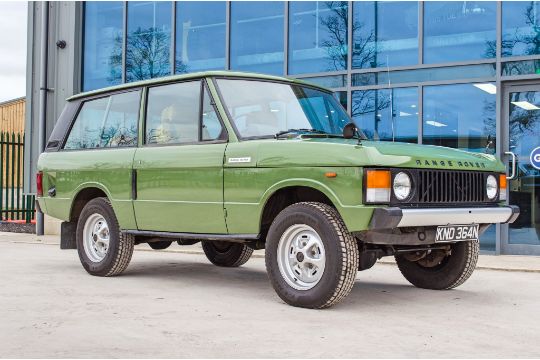 1975 Land Rover Range Rover Classic 3470 cc 3 door 4 wheel drive Guide;  £30,000 to £35,000 Regi