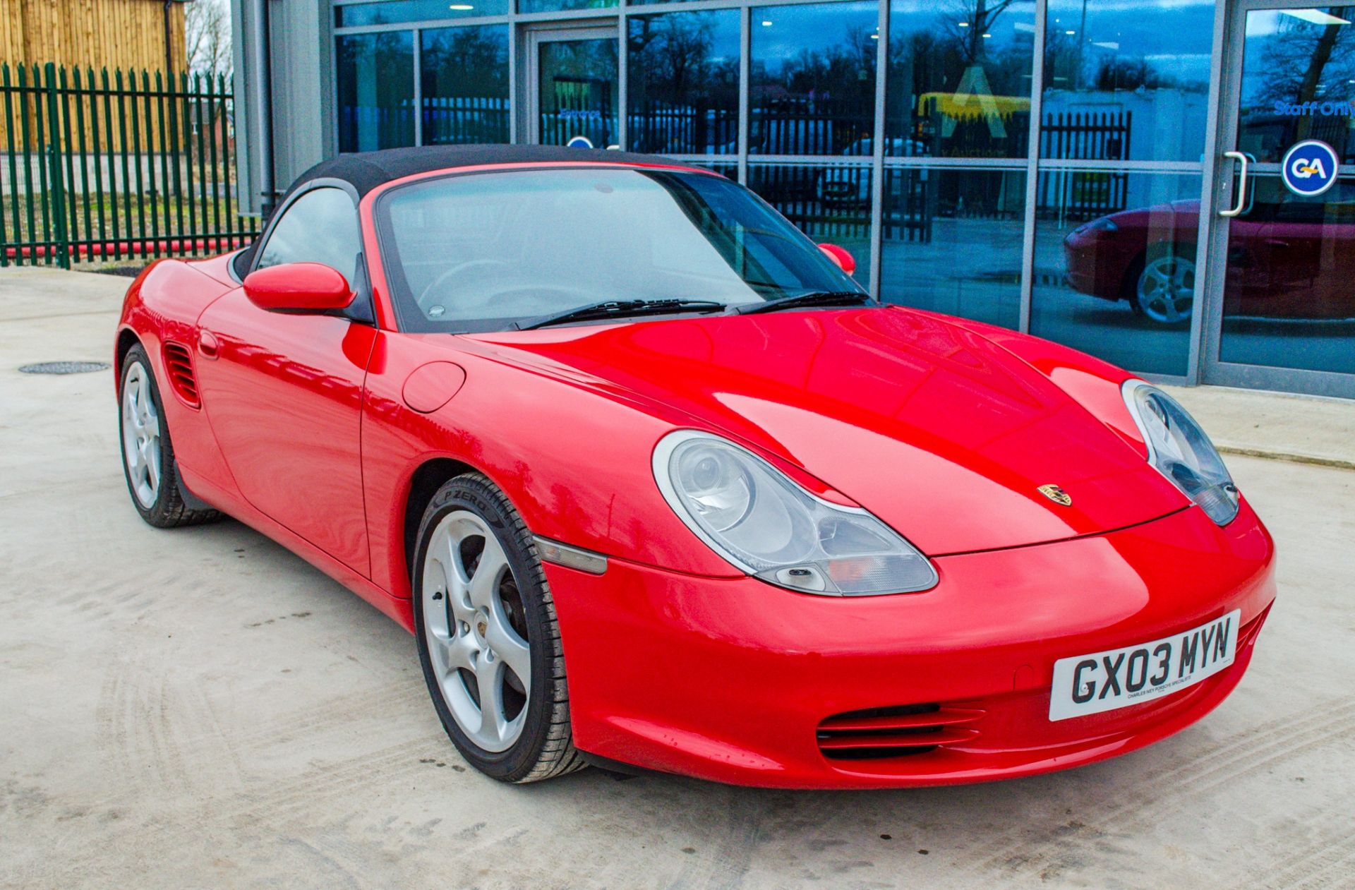 2003 Porsche Boxster 2687cc 2 door convertible - Image 2 of 60