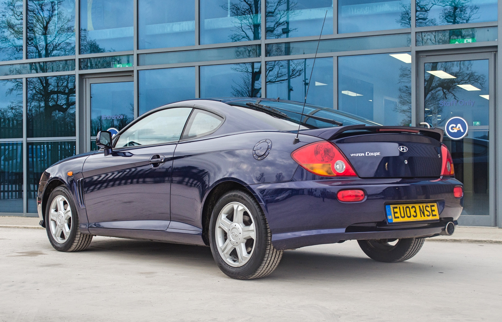 2003 Hyundai Coupe 1.6 S 1600 cc 3 door coupe - Image 7 of 56