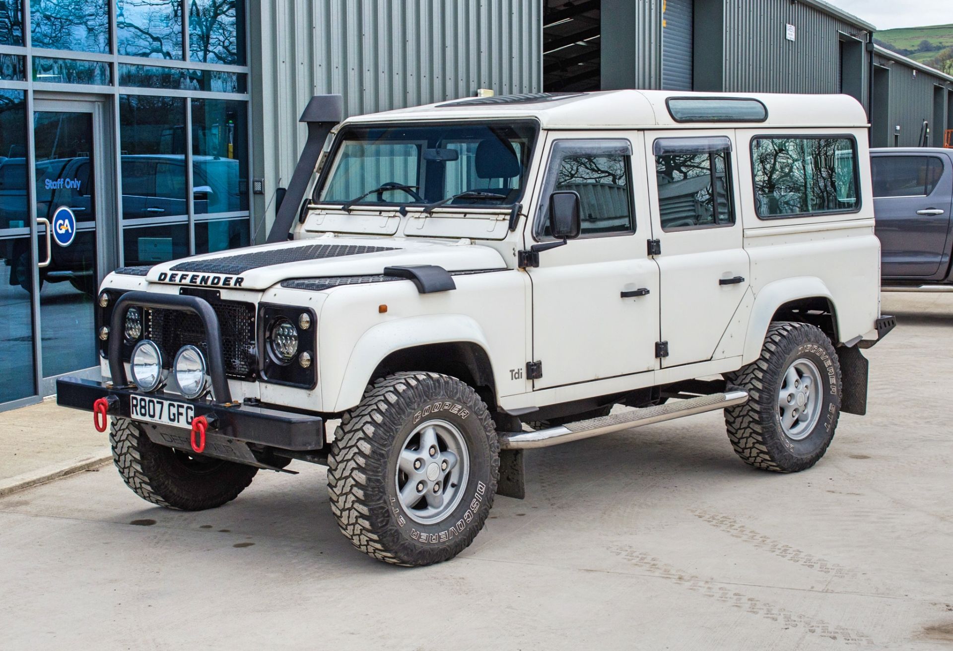 1998 Landrover Defender 300 TDI 110 Defender Auto County Station Wagon - Image 4 of 71