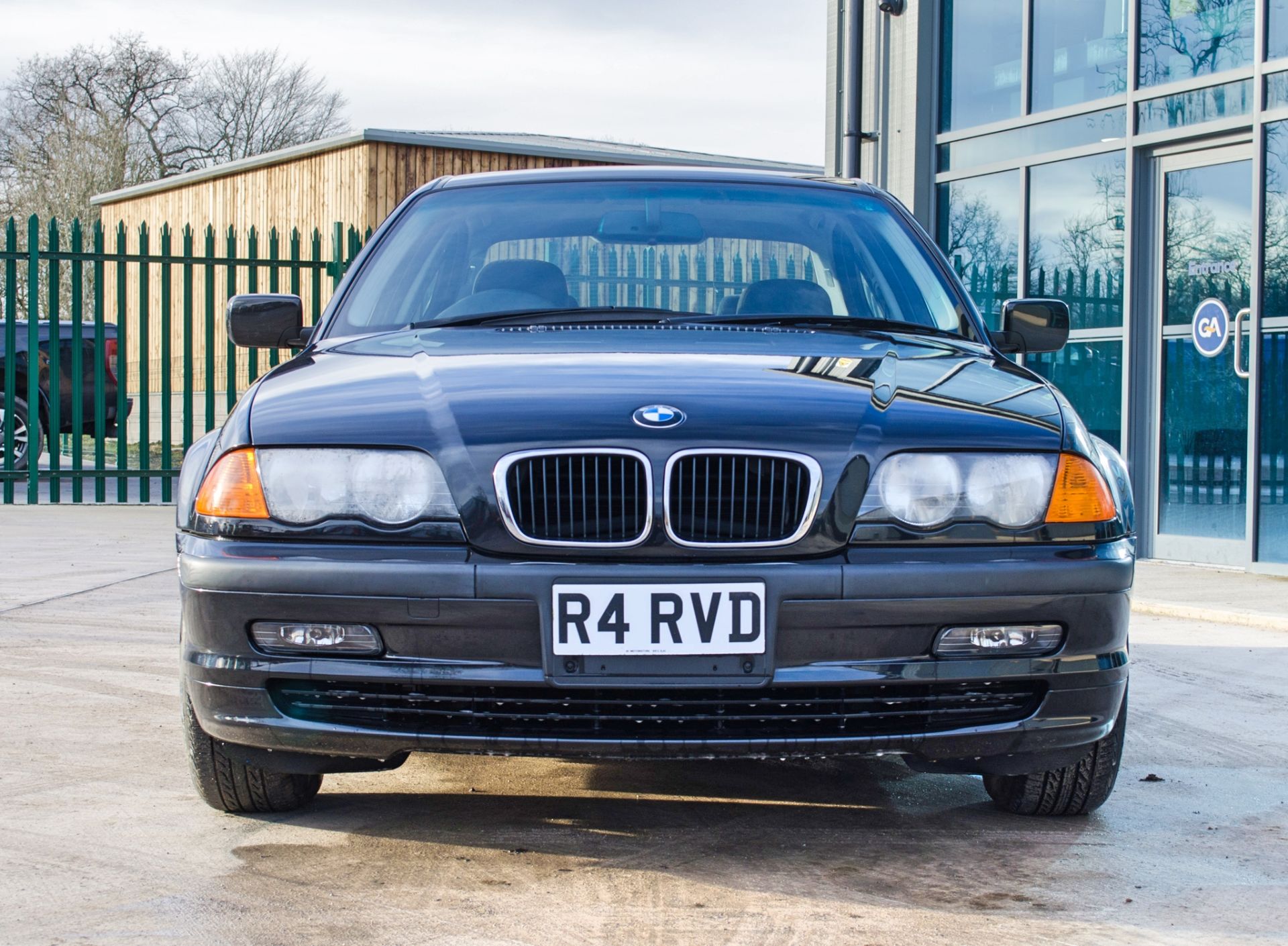 1999 BMW 318i Auto 1890CC 4 door saloon - Image 9 of 56