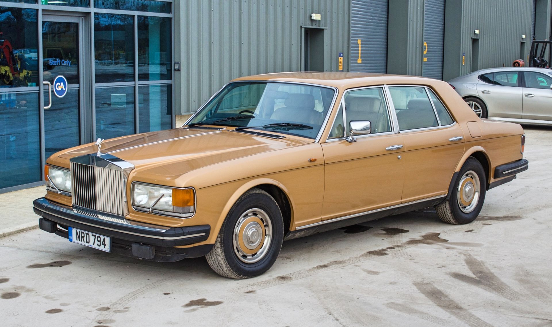 1981 Rolls Royce Silver Spirit 6750cc 4 door saloon - Image 4 of 56