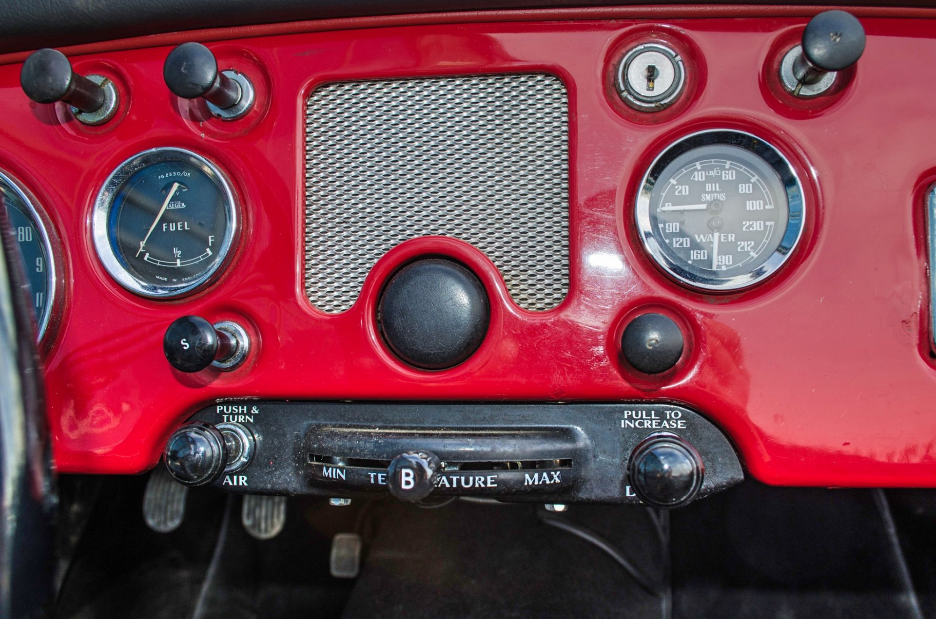 1957 MG A 1500cc 2 door convertible - Image 50 of 63