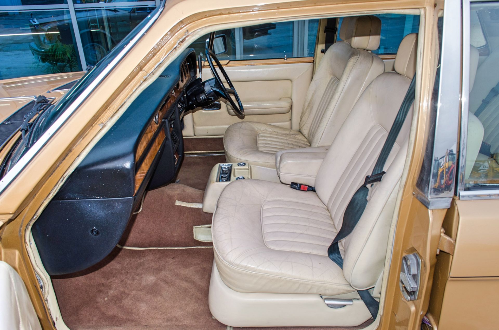 1981 Rolls Royce Silver Spirit 6750cc 4 door saloon - Image 37 of 56