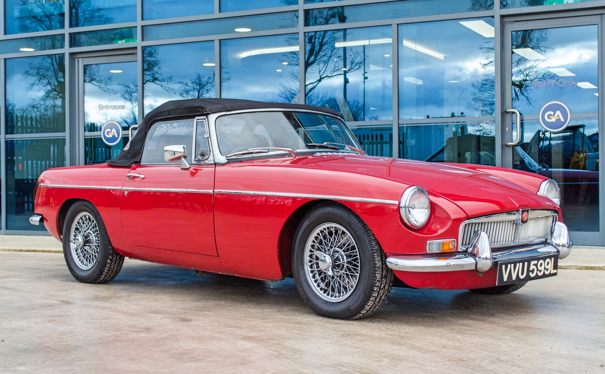 1972 MG B Roadster 1798 cc convertible