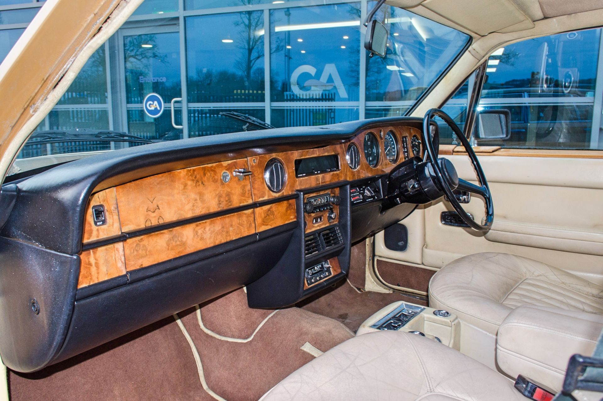 1981 Rolls Royce Silver Spirit 6750cc 4 door saloon - Image 35 of 56