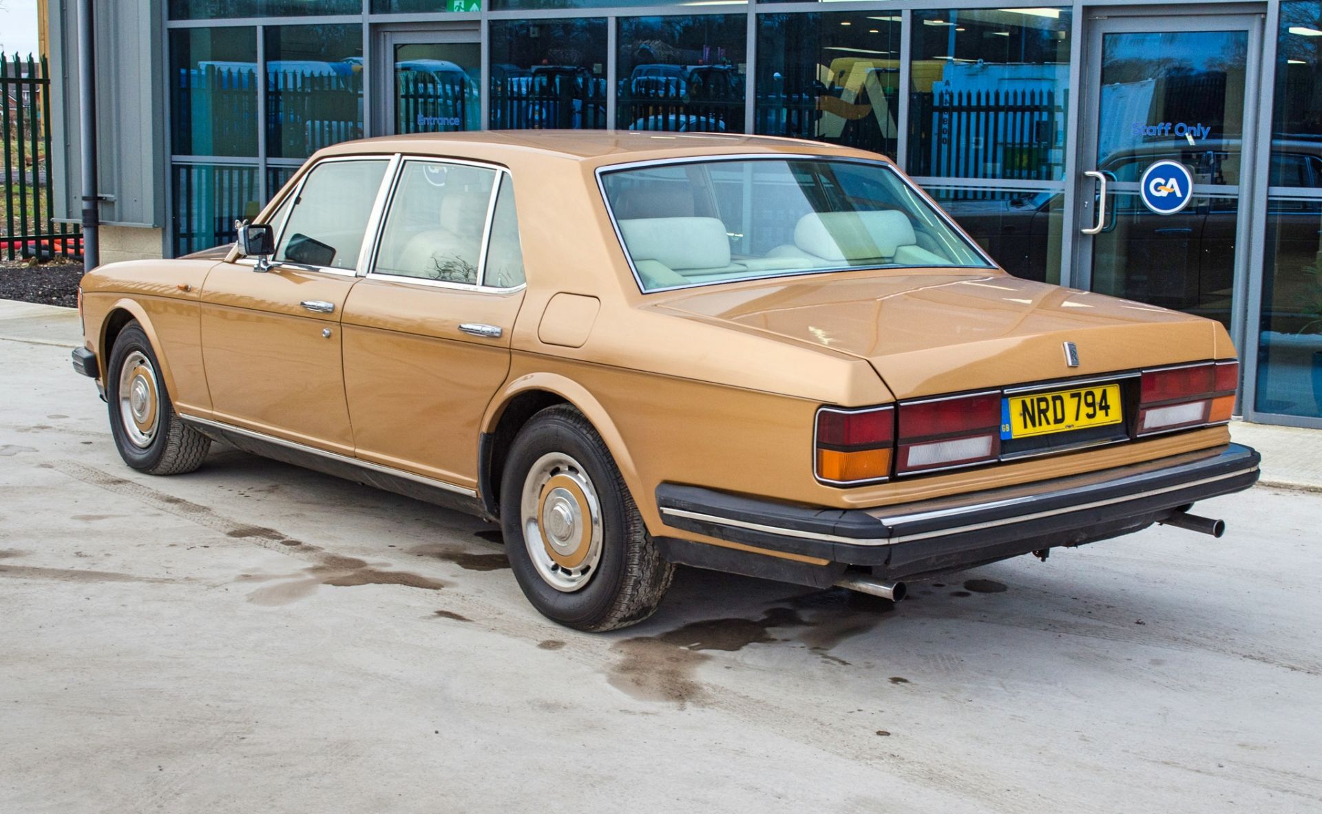 1981 Rolls Royce Silver Spirit 6750cc 4 door saloon - Image 8 of 56