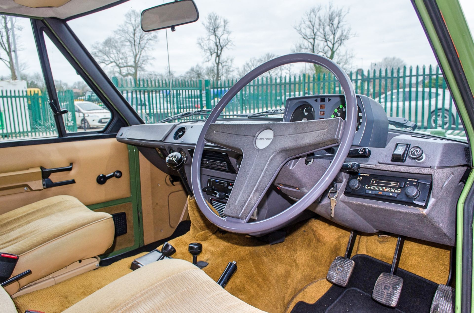 1975 Land Rover Range Rover Classic 3470 cc 3 door 4 wheel drive - Image 29 of 55