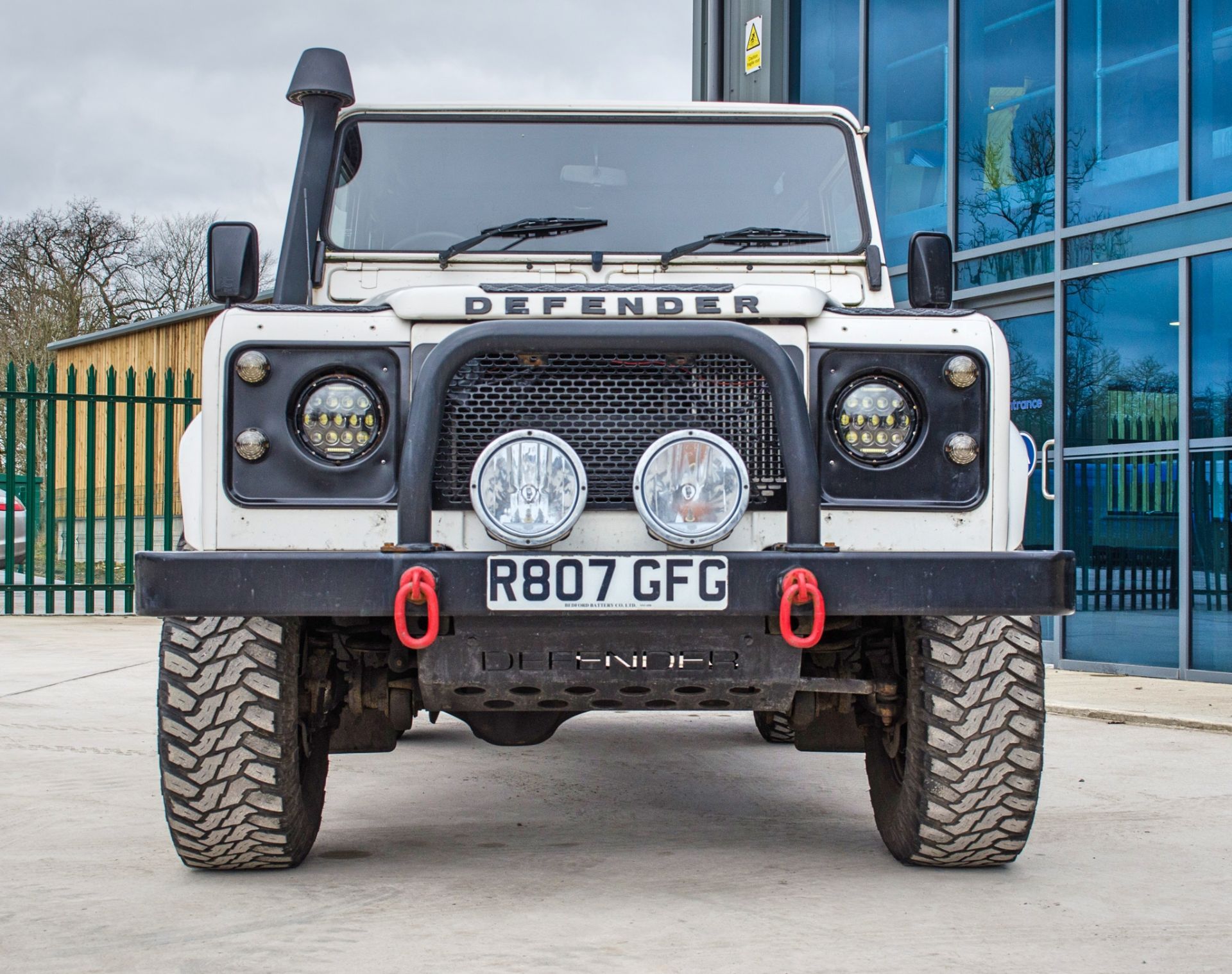 1998 Landrover Defender 300 TDI 110 Defender Auto County Station Wagon - Image 9 of 71