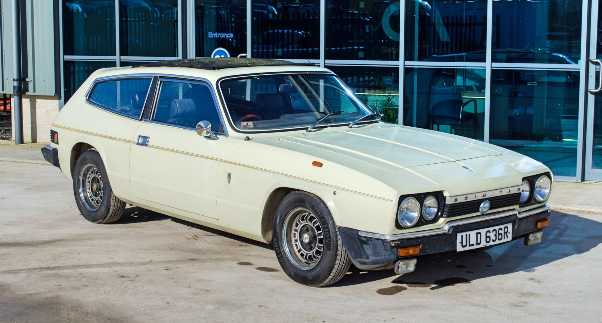 1977 Reliant Scimitar GTE E Odve 2944cc 2 door saloon - Image 2 of 56