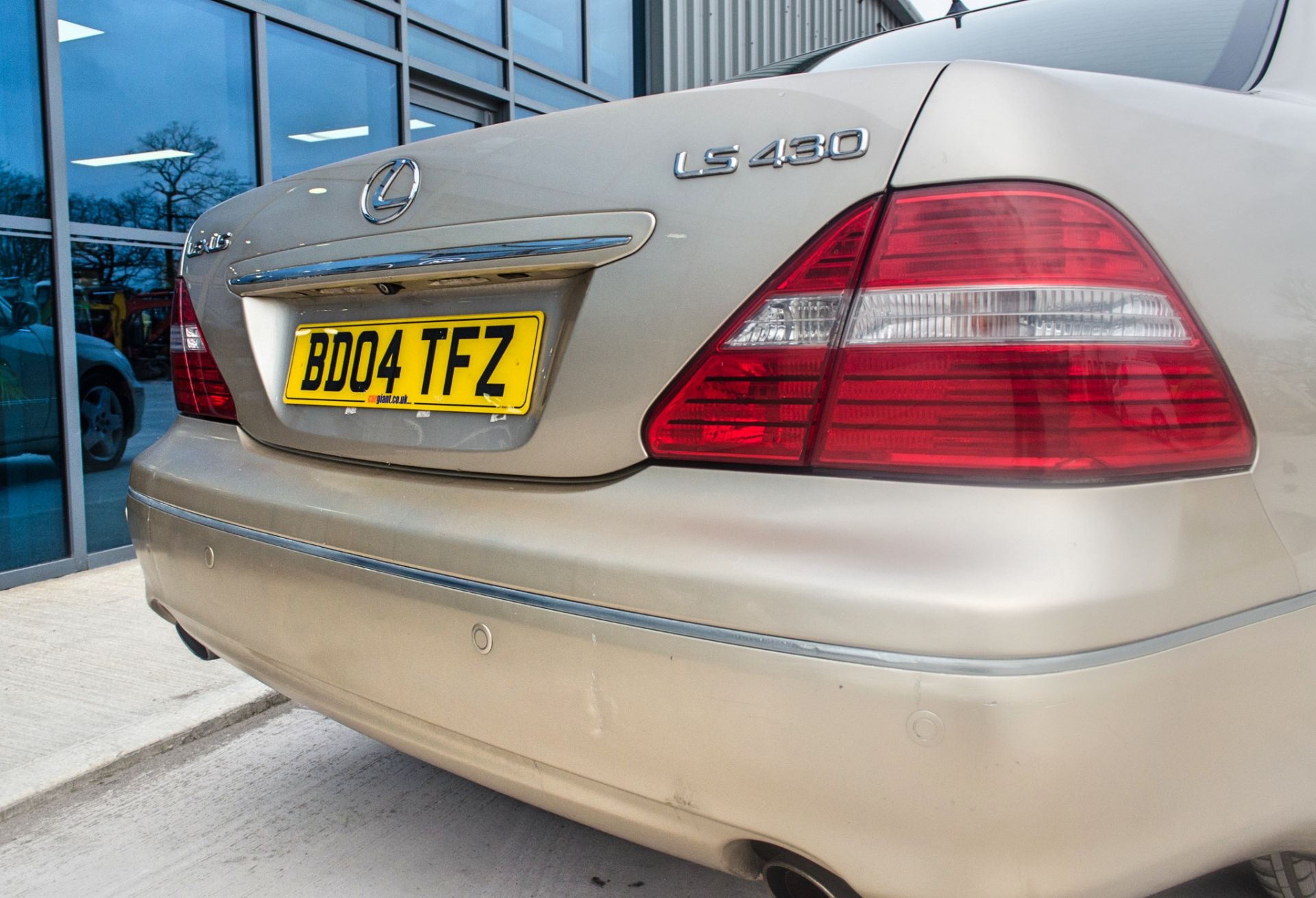 2004 Lexus LS 430 4.3 litre V8 4 door saloon car - Image 20 of 54