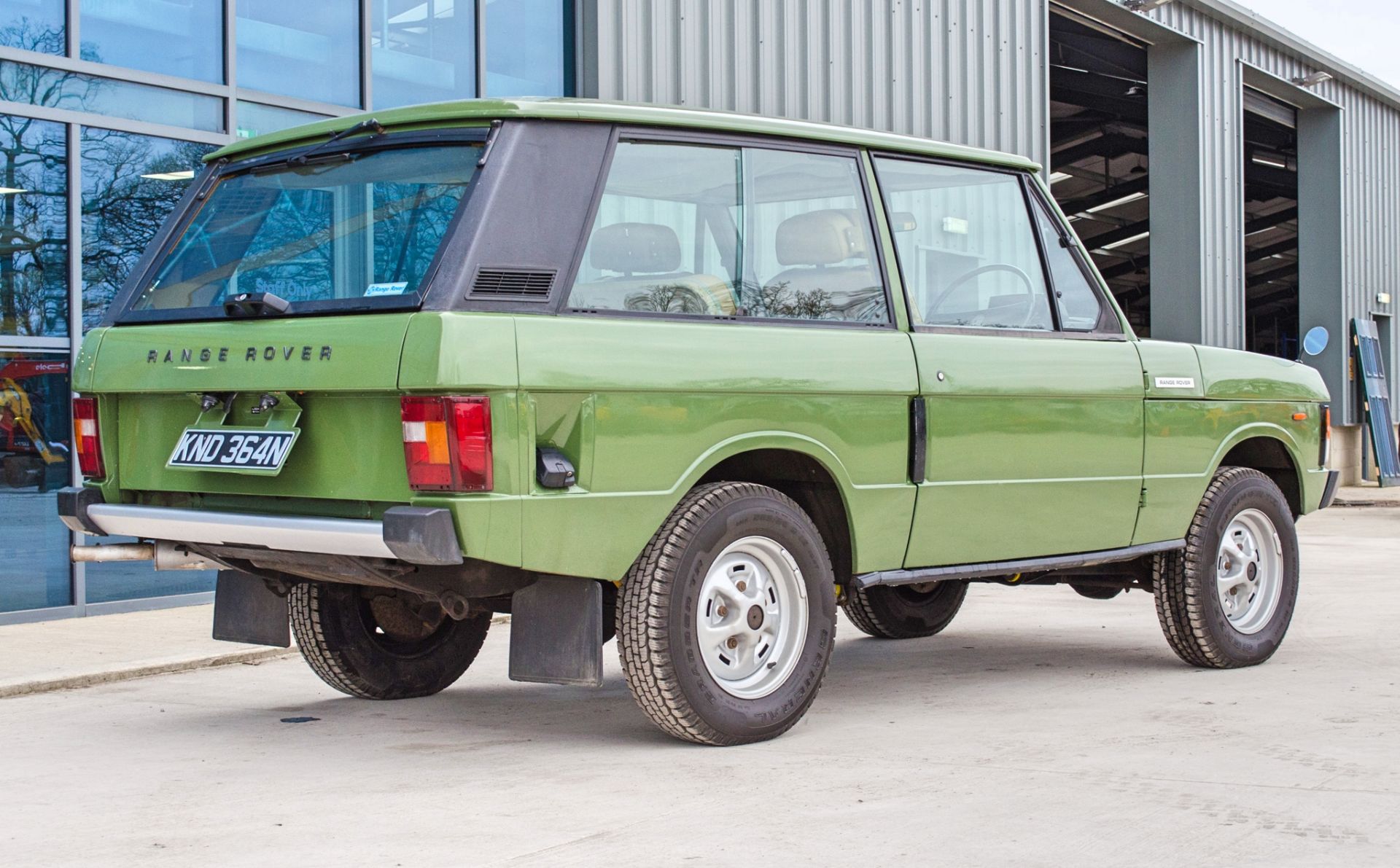 1975 Land Rover Range Rover Classic 3470 cc 3 door 4 wheel drive - Image 5 of 55