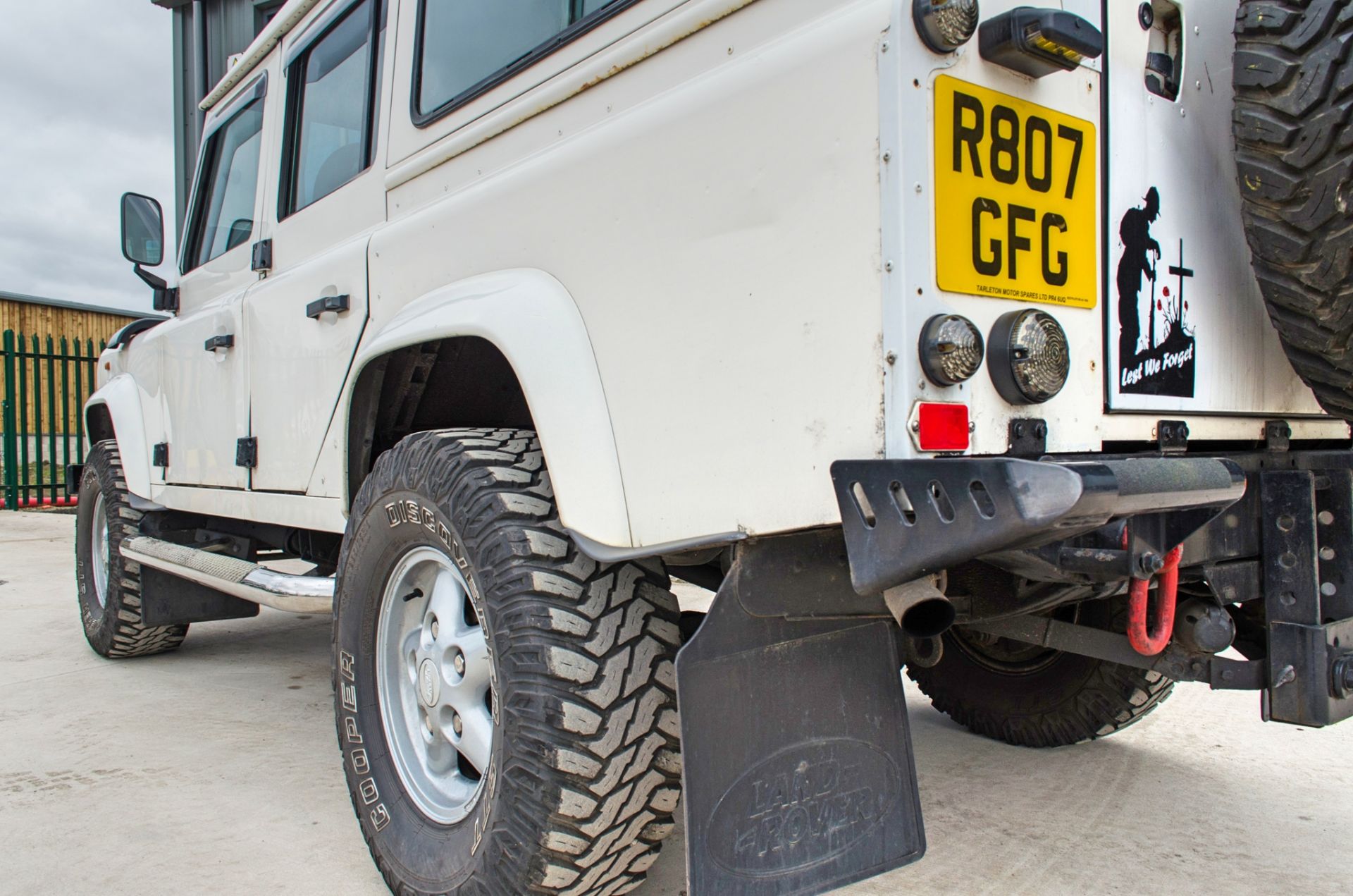 1998 Landrover Defender 300 TDI 110 Defender Auto County Station Wagon - Image 23 of 71