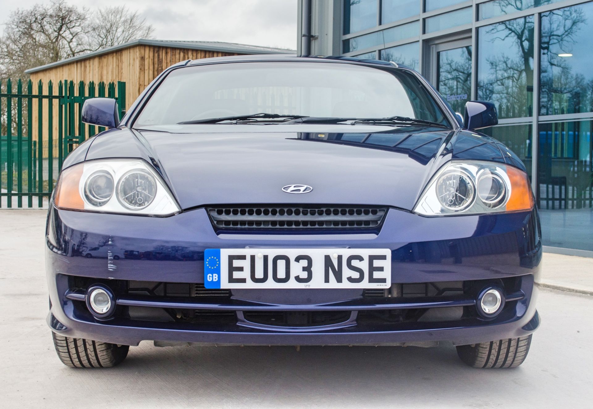 2003 Hyundai Coupe 1.6 S 1600 cc 3 door coupe - Image 9 of 56