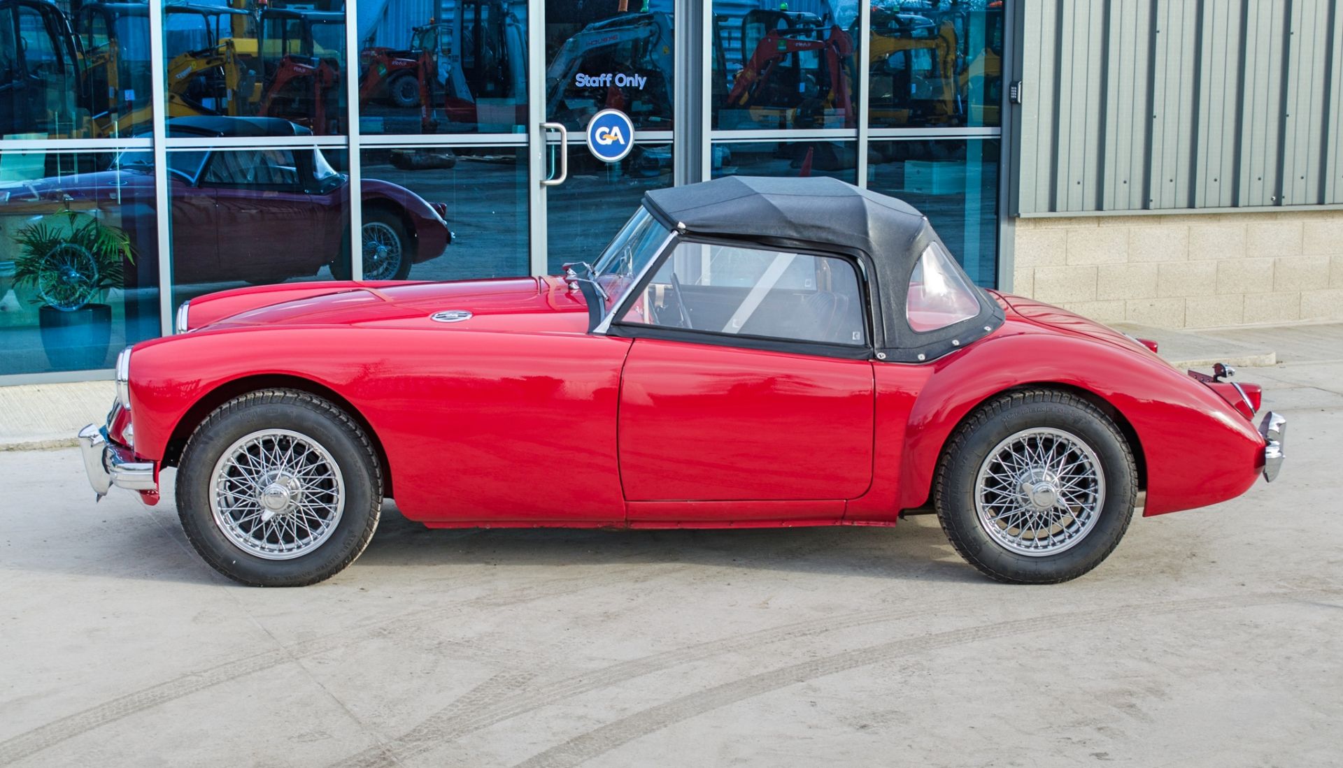 1957 MG A 1500cc 2 door convertible - Image 16 of 63