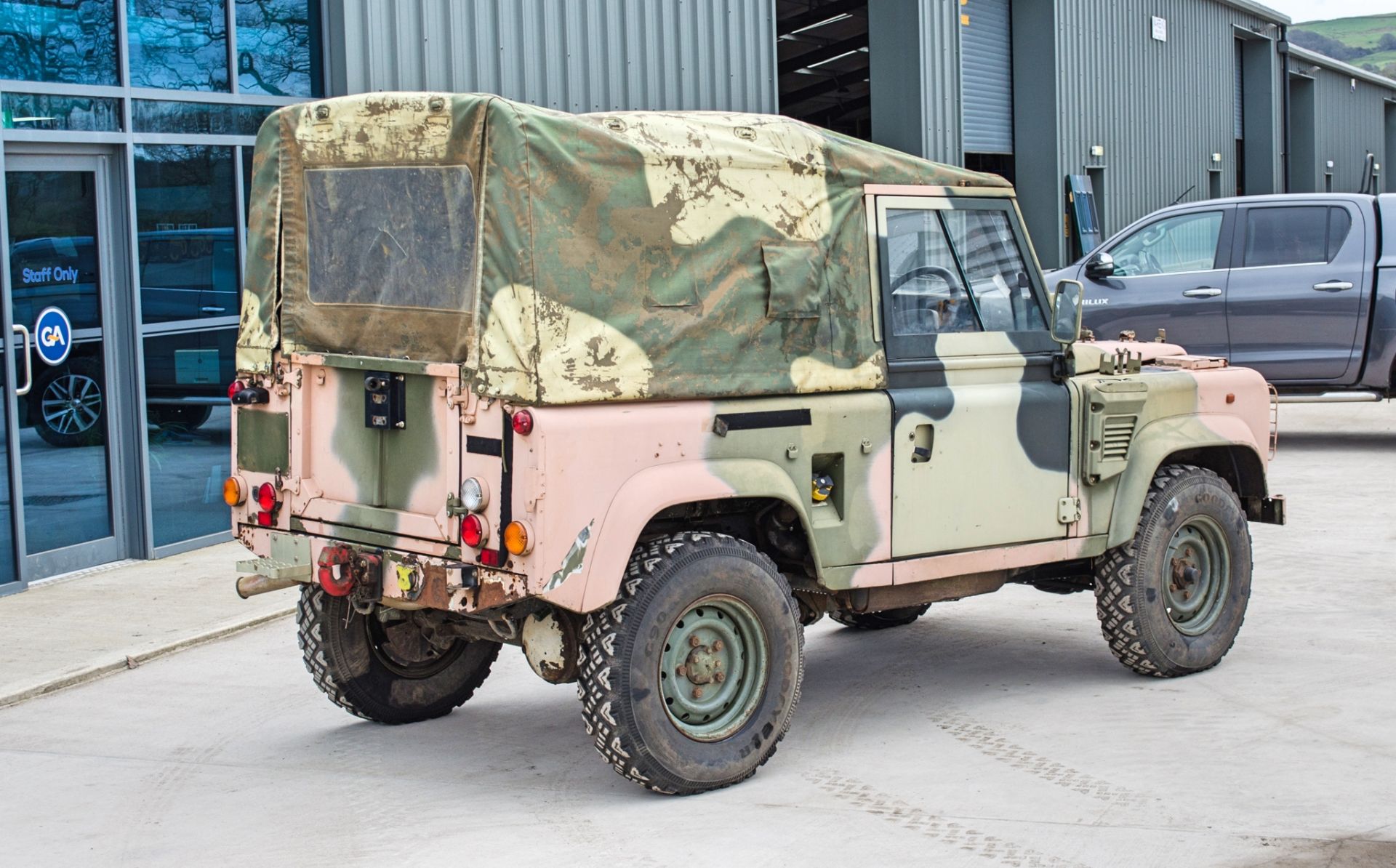 1997 Land Rover Defender 90 WOLF 2.5 litre 300TDI 4 wheel drive utility vehicle Ex MOD - Image 6 of 45