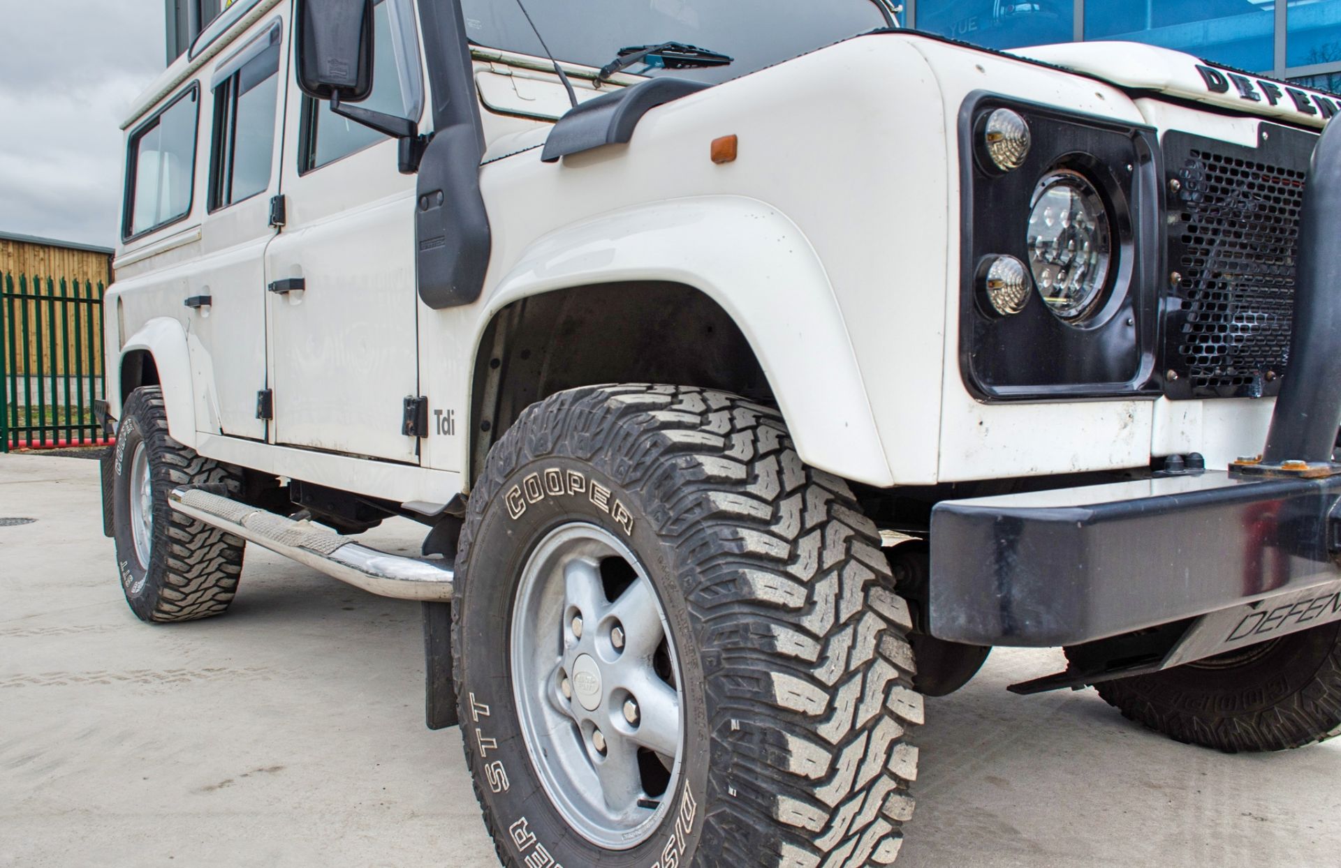 1998 Landrover Defender 300 TDI 110 Defender Auto County Station Wagon - Image 17 of 71